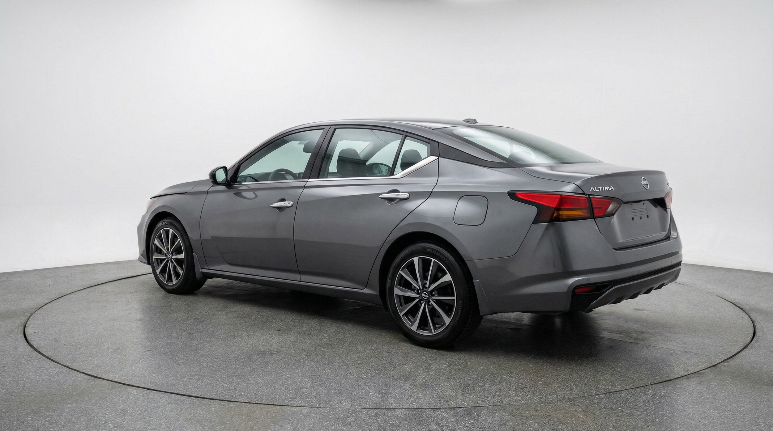 Thumbnail: 2025 Nissan Altima - 5