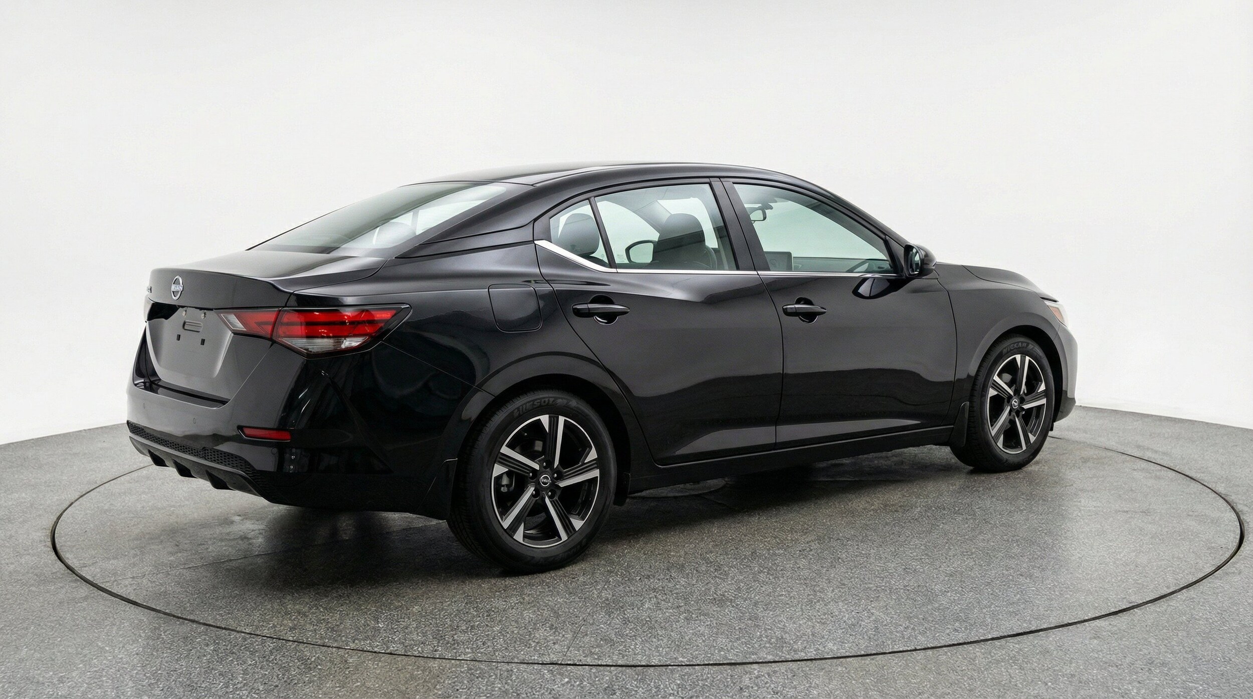 Thumbnail: 2025 Nissan Sentra - 9
