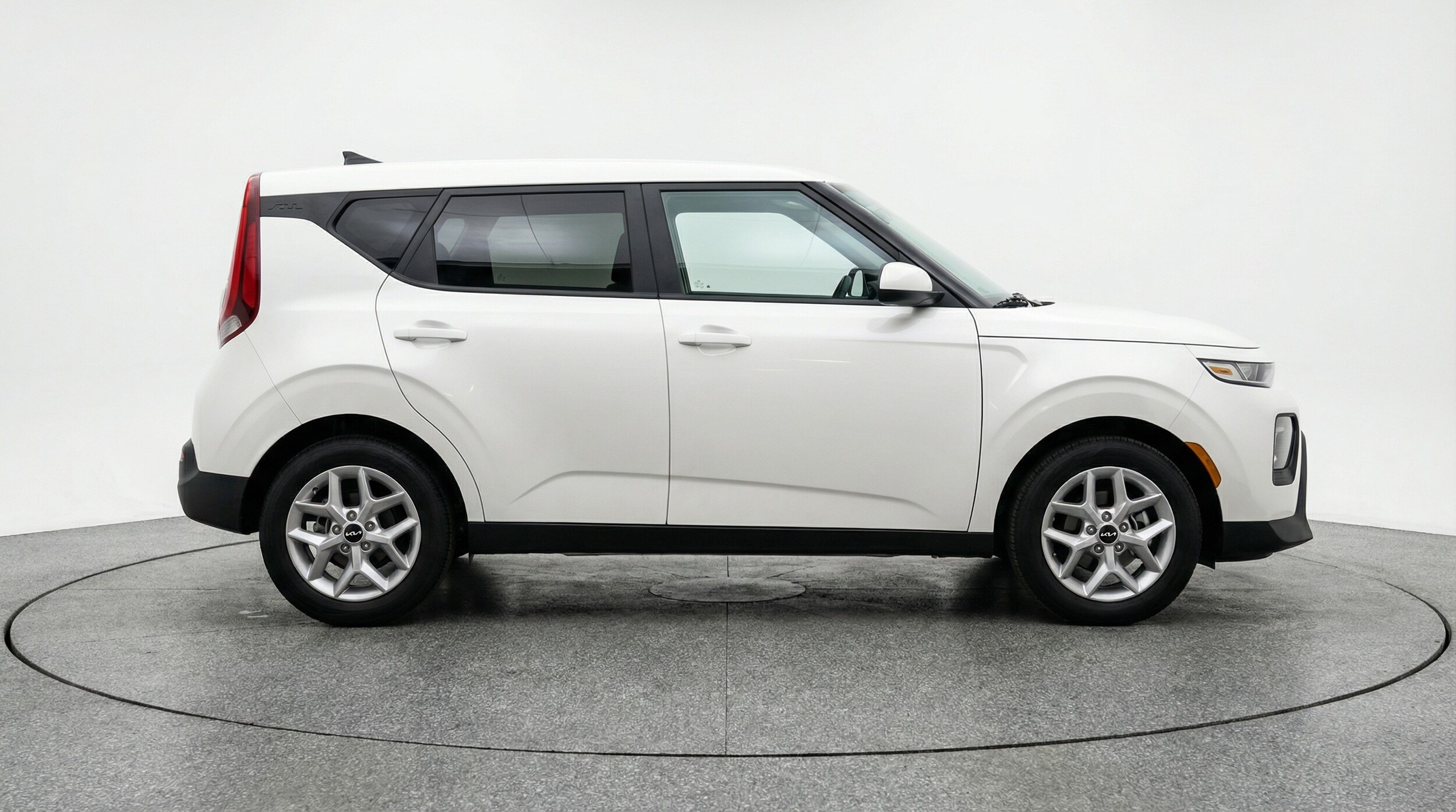 Thumbnail: 2025 Kia Soul - 8