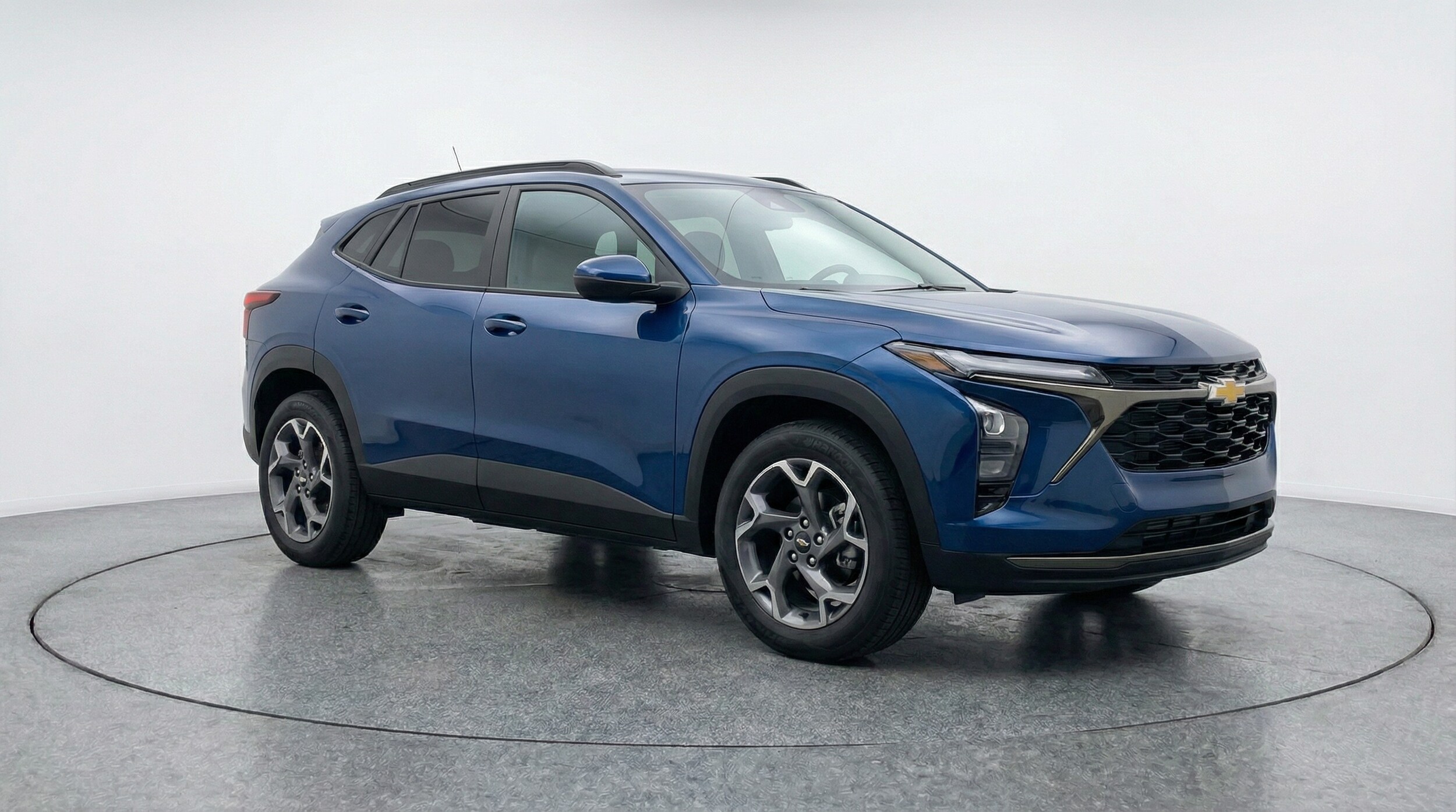 Thumbnail: 2025 Chevrolet Trax - 1