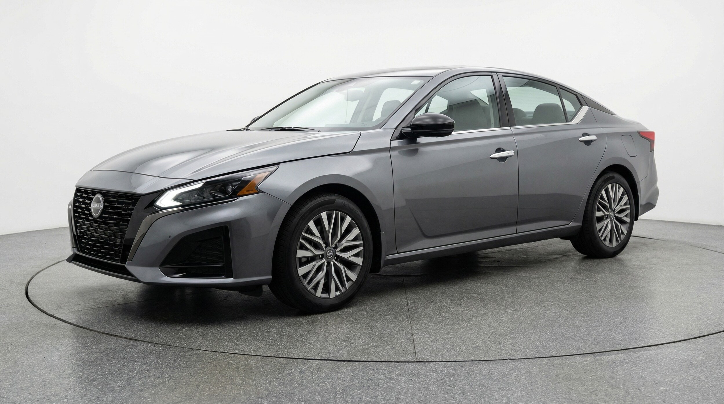 Thumbnail: 2025 Nissan Altima - 3