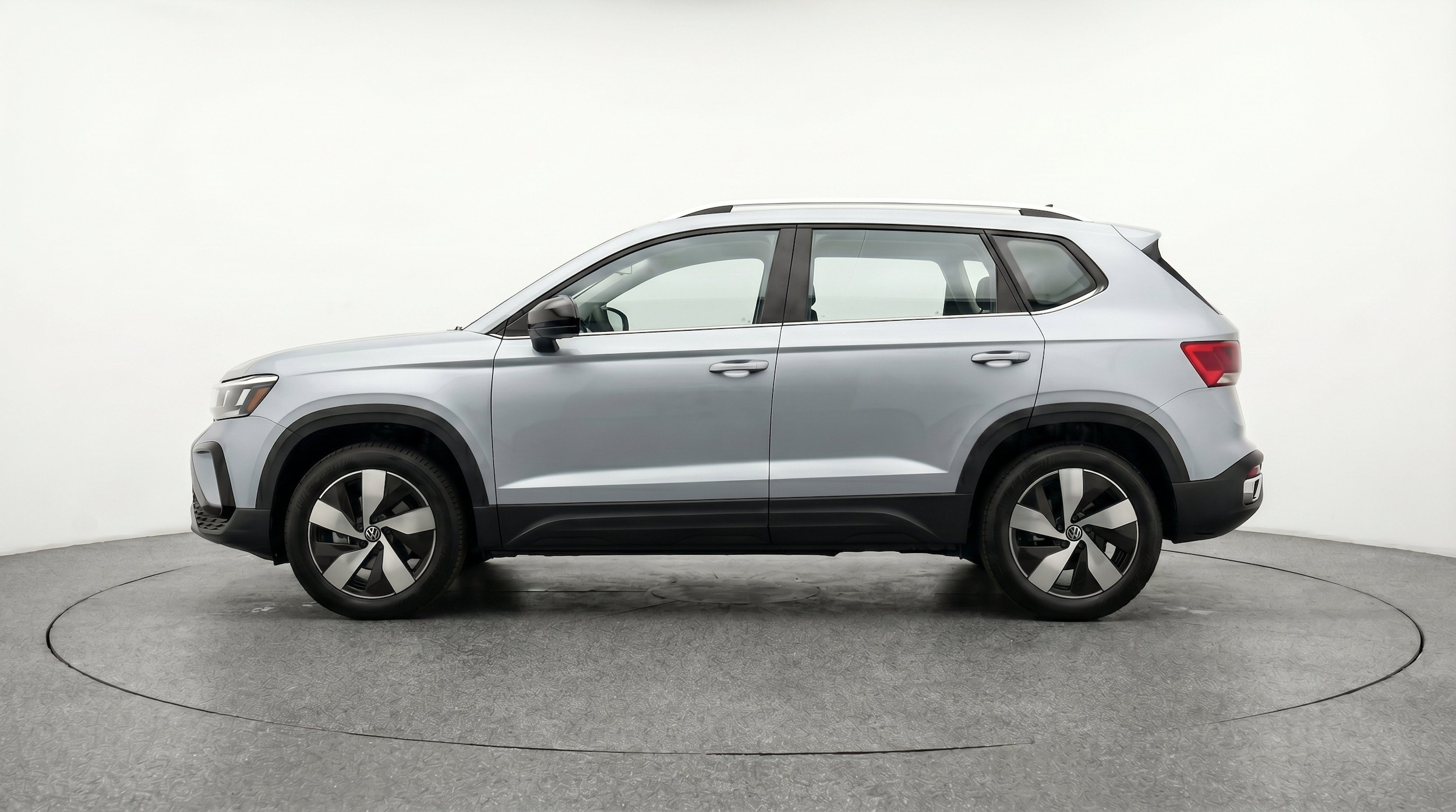 Thumbnail: 2026 Volkswagen Taos - 5