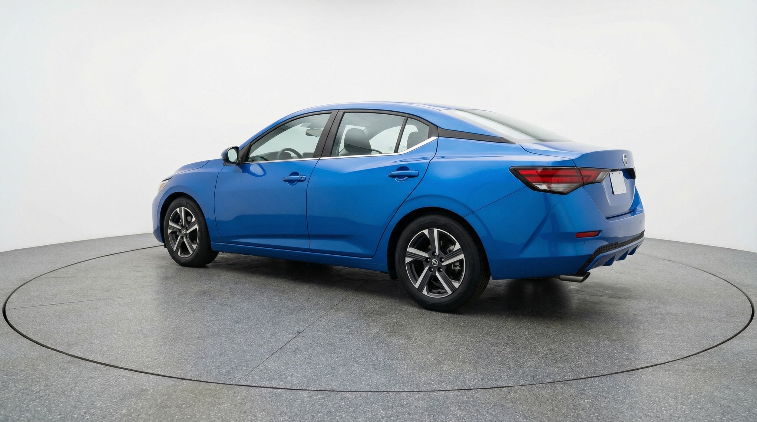 Thumbnail: 2025 Nissan Sentra - 5