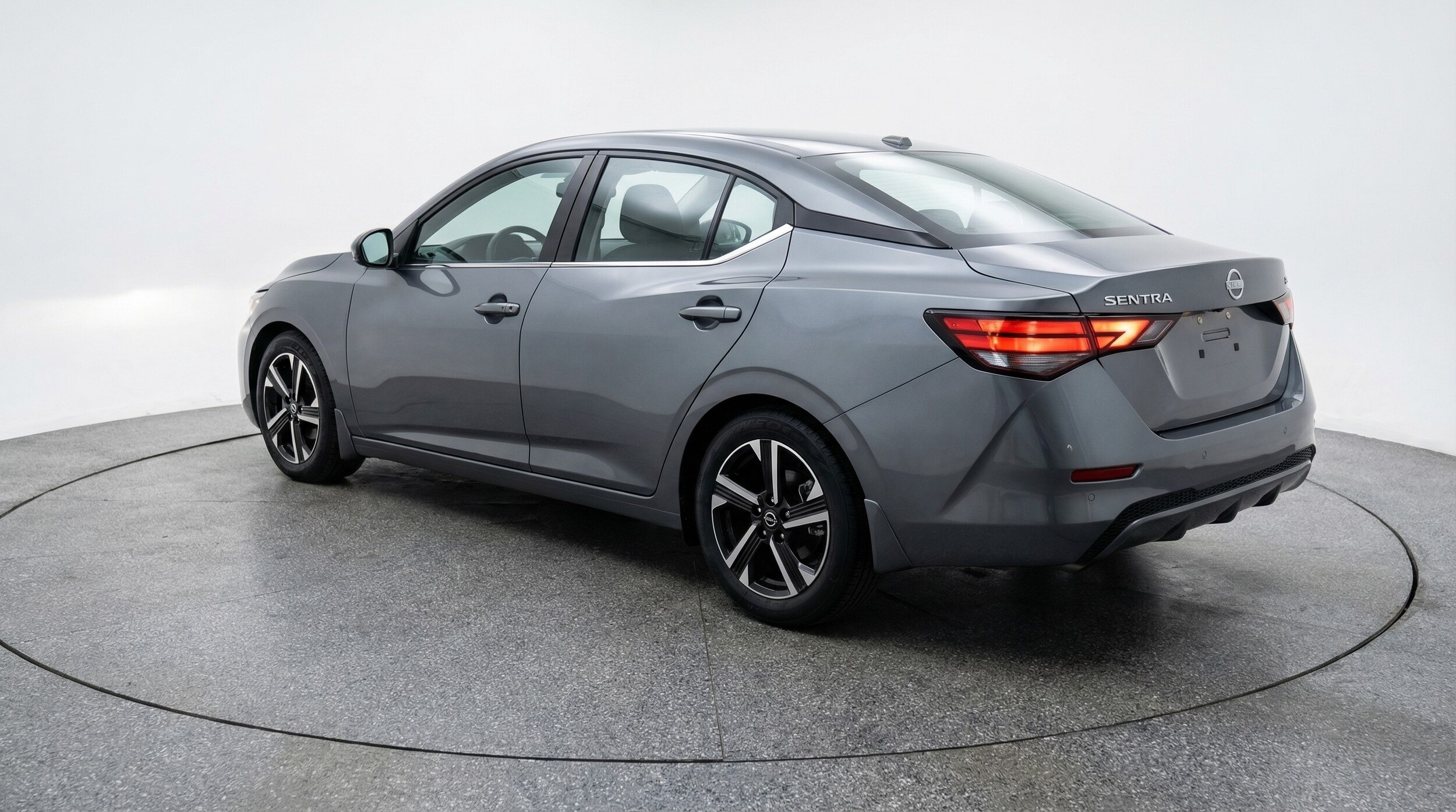 Thumbnail: 2025 Nissan Sentra - 5