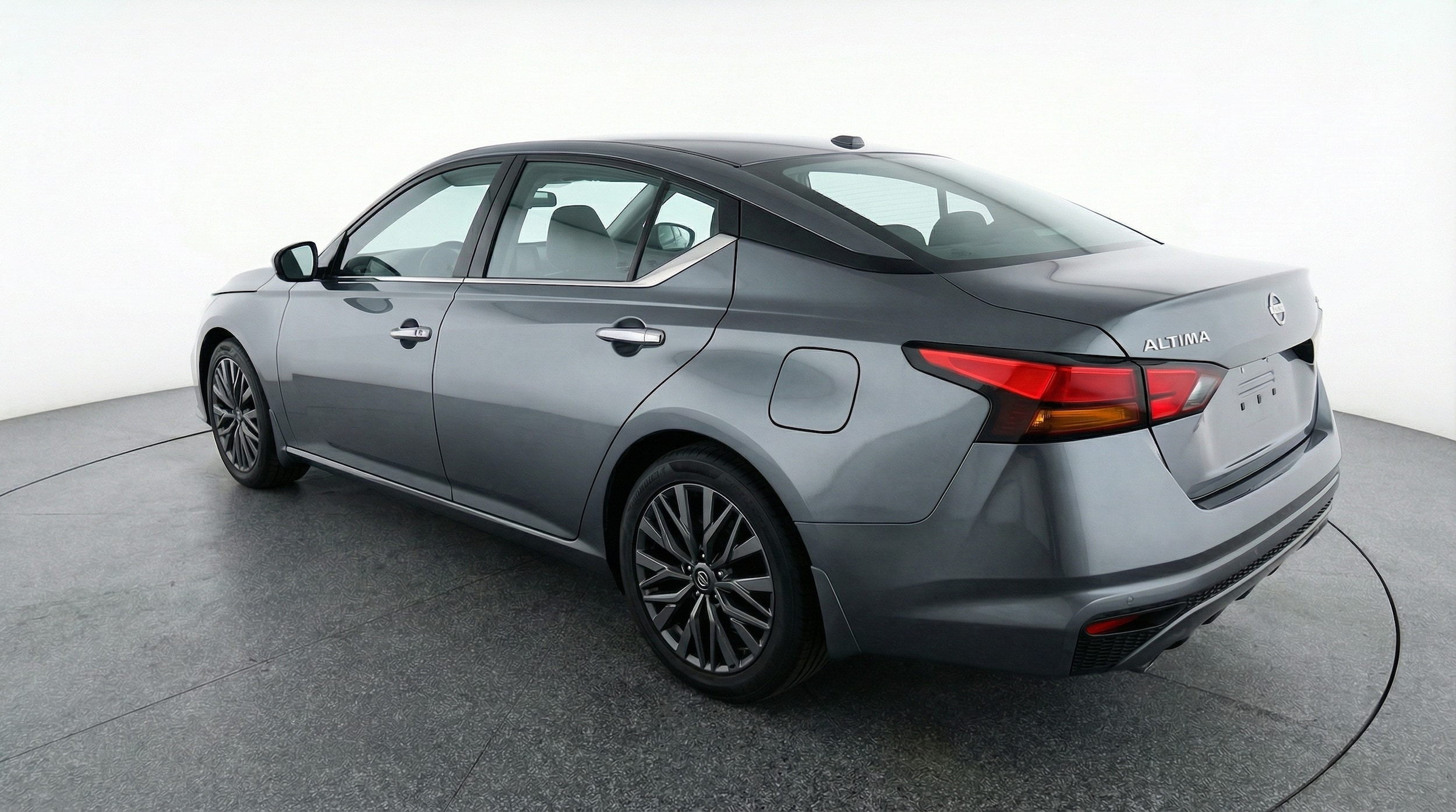 Thumbnail: 2025 Nissan Altima - 5