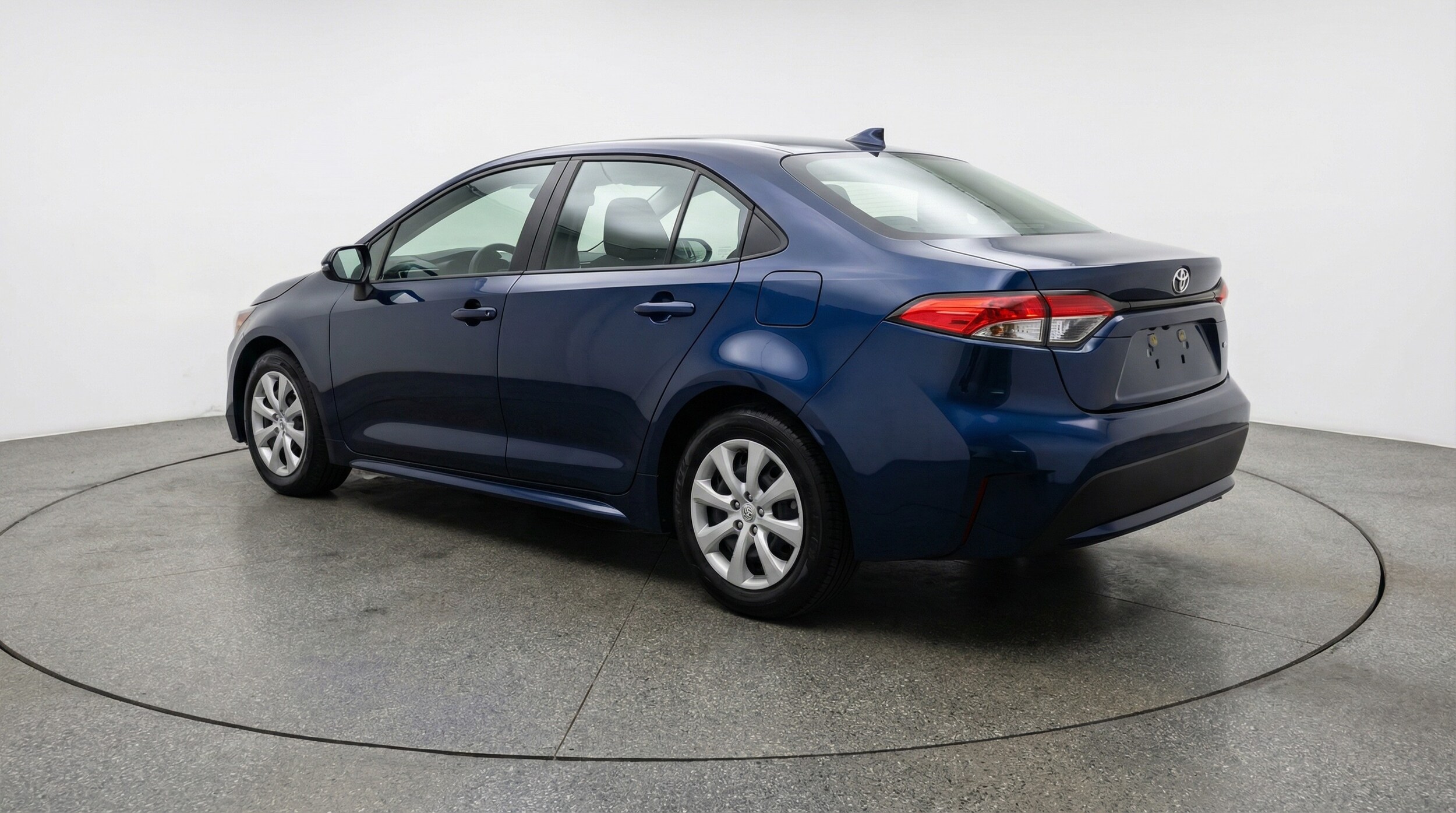 Thumbnail: 2025 Toyota Corolla - 5