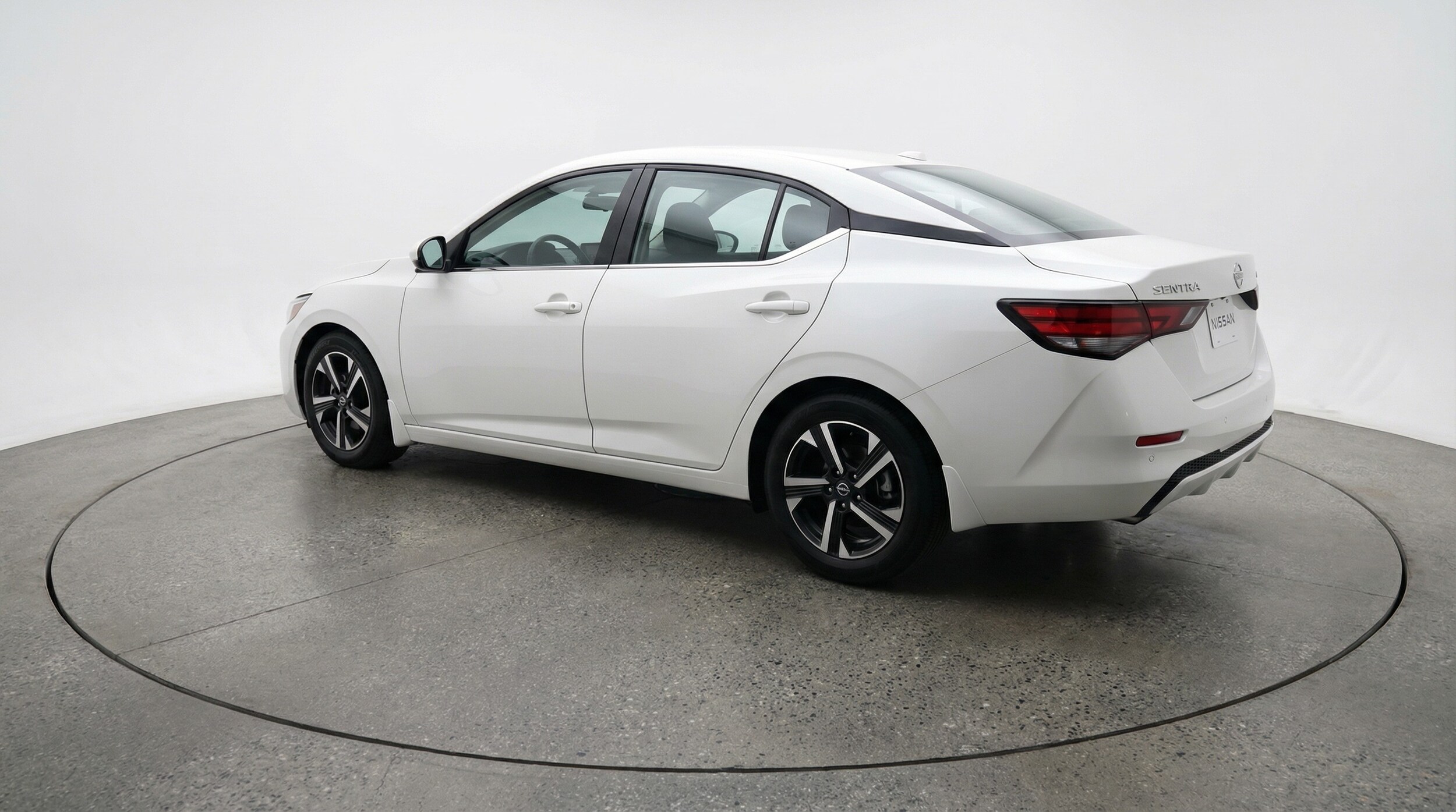 Thumbnail: 2025 Nissan Sentra - 5