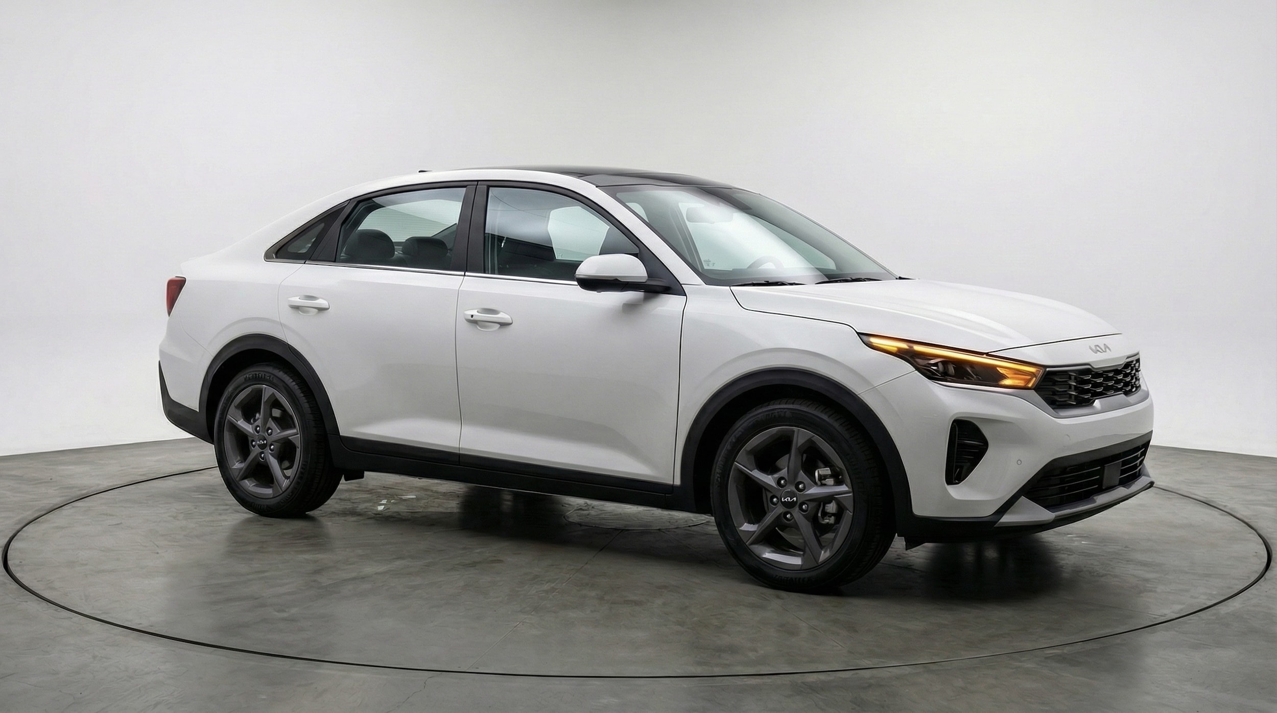 Thumbnail: 2025 Kia K4 - 1