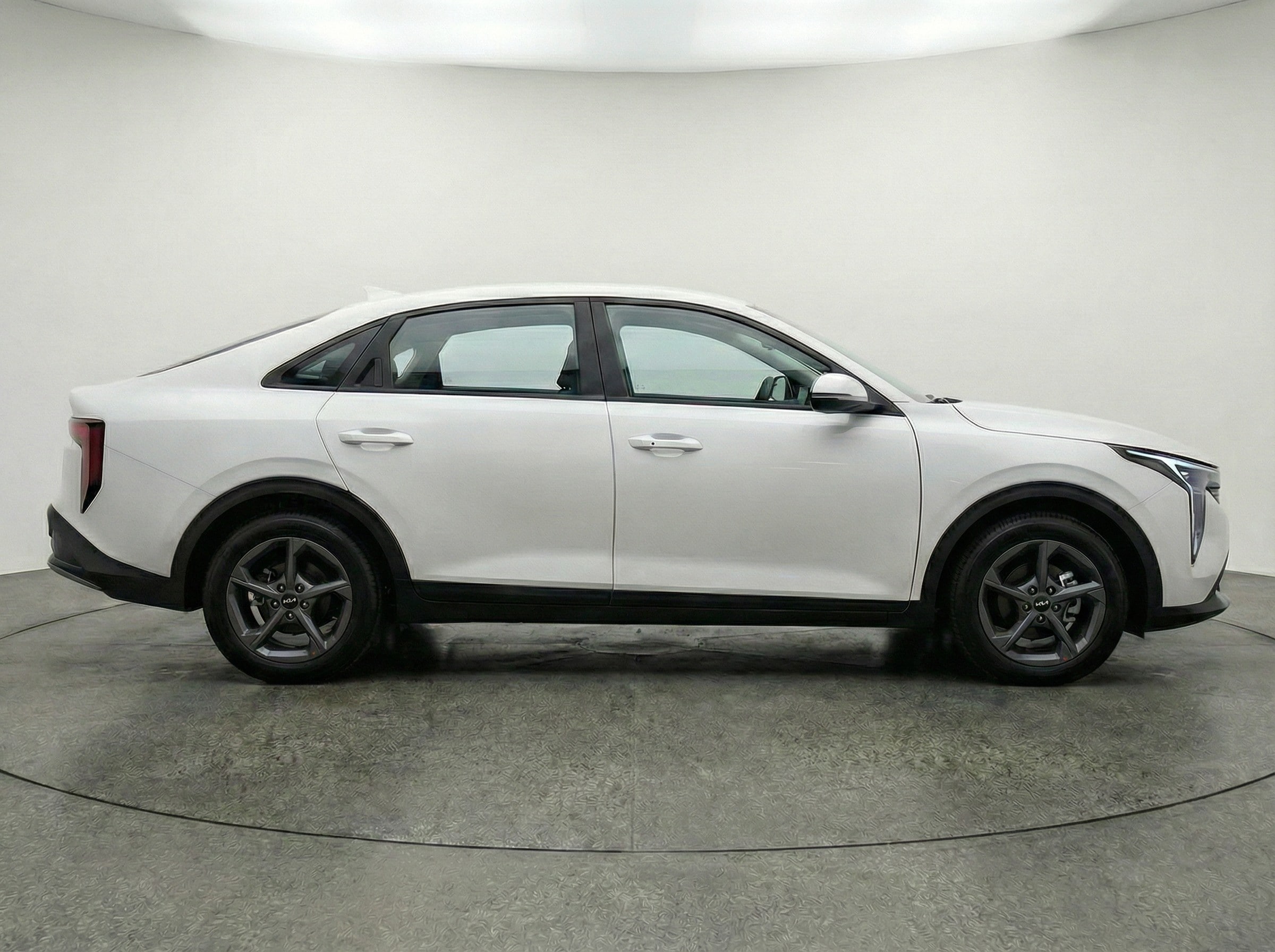 Thumbnail: 2025 Kia K4 - 8