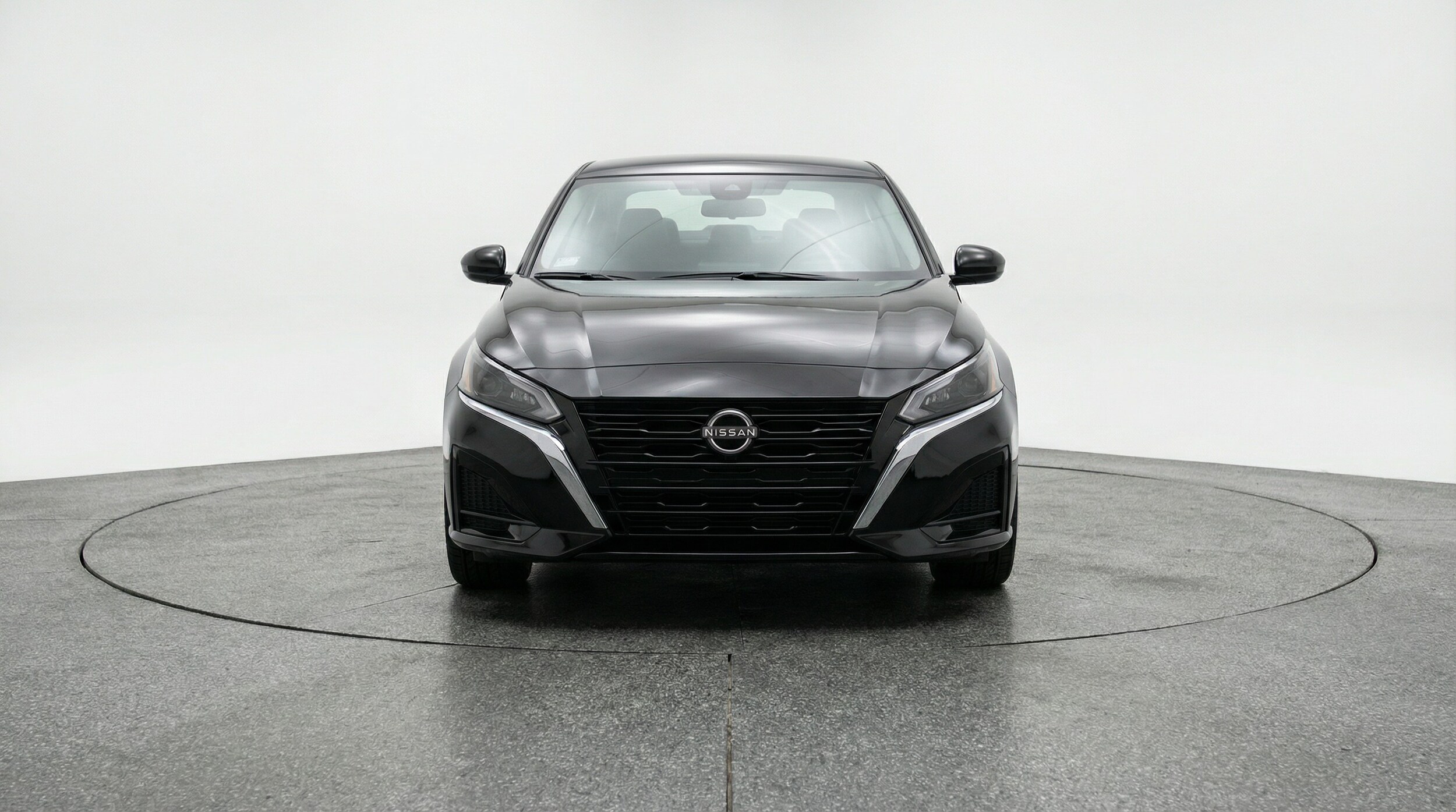 Thumbnail: 2025 Nissan Altima - 2