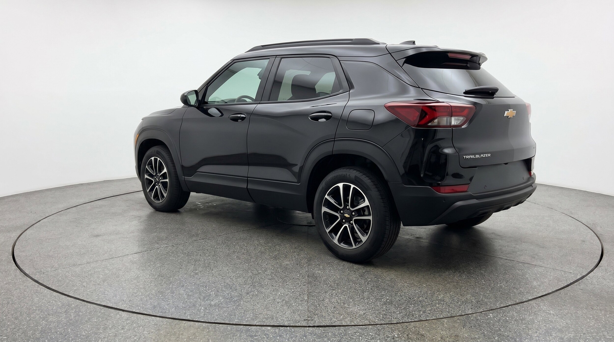 Thumbnail: 2025 Chevrolet TrailBlazer - 6