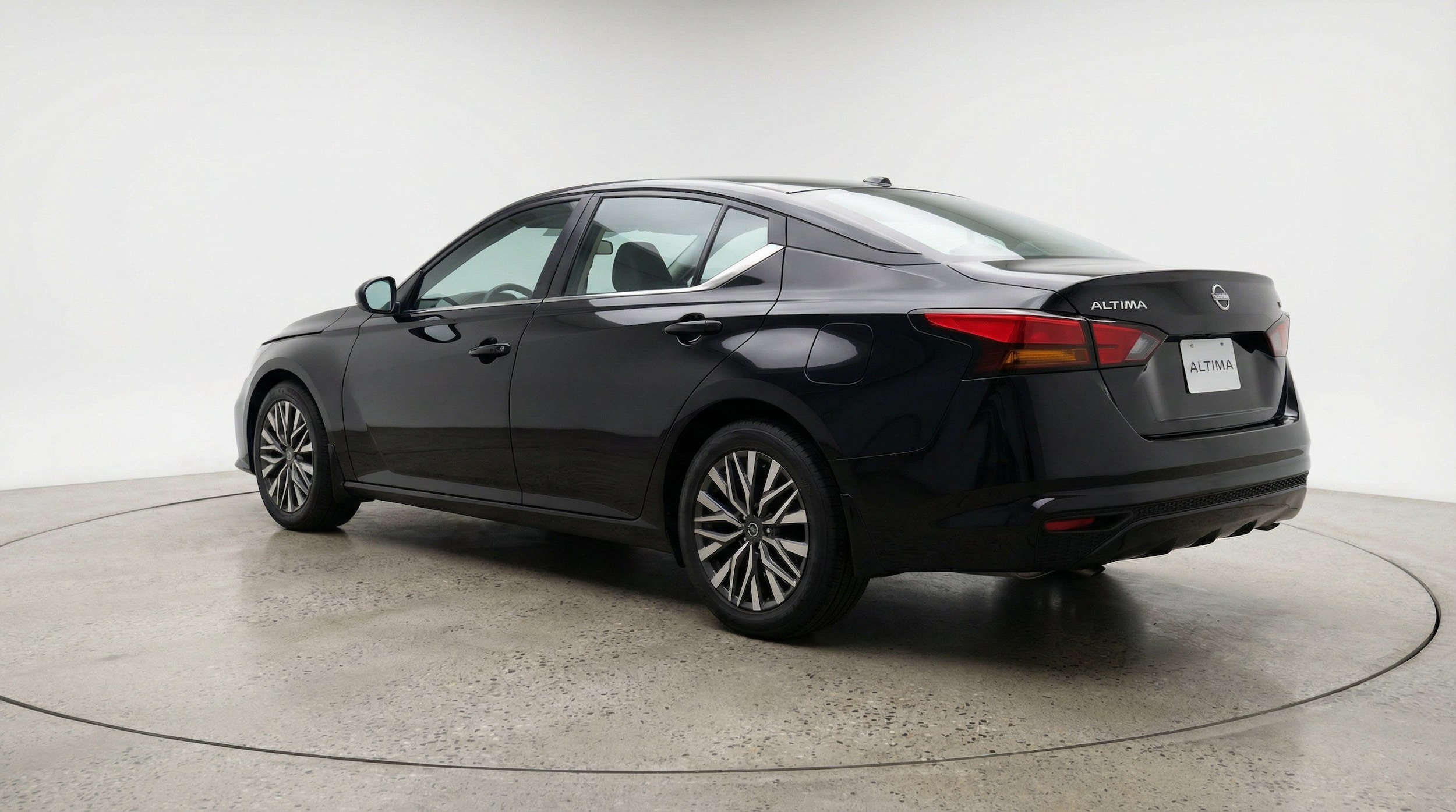 Thumbnail: 2025 Nissan Altima - 6