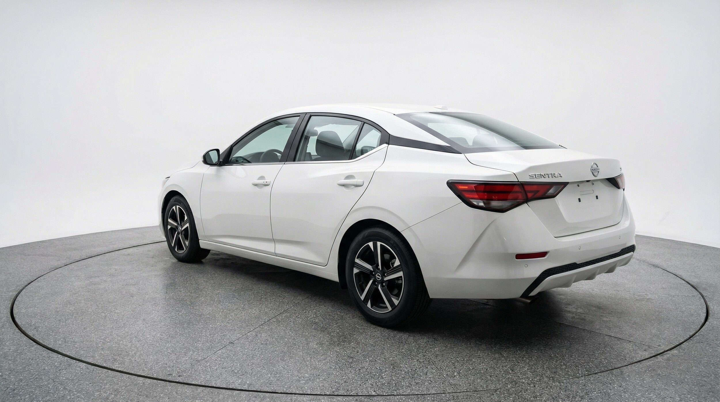 Thumbnail: 2025 Nissan Sentra - 5