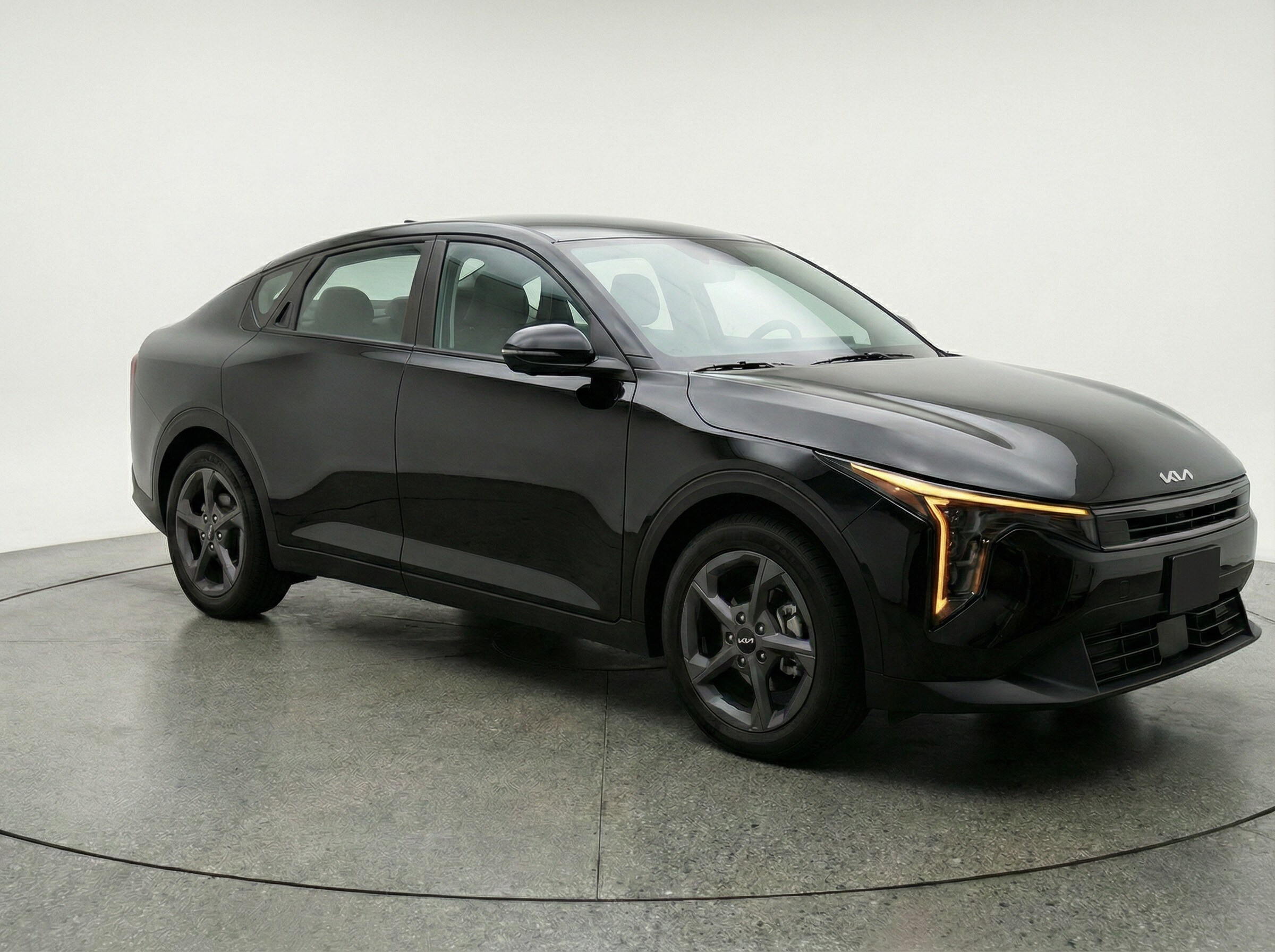 Thumbnail: 2025 Kia K4 - 1