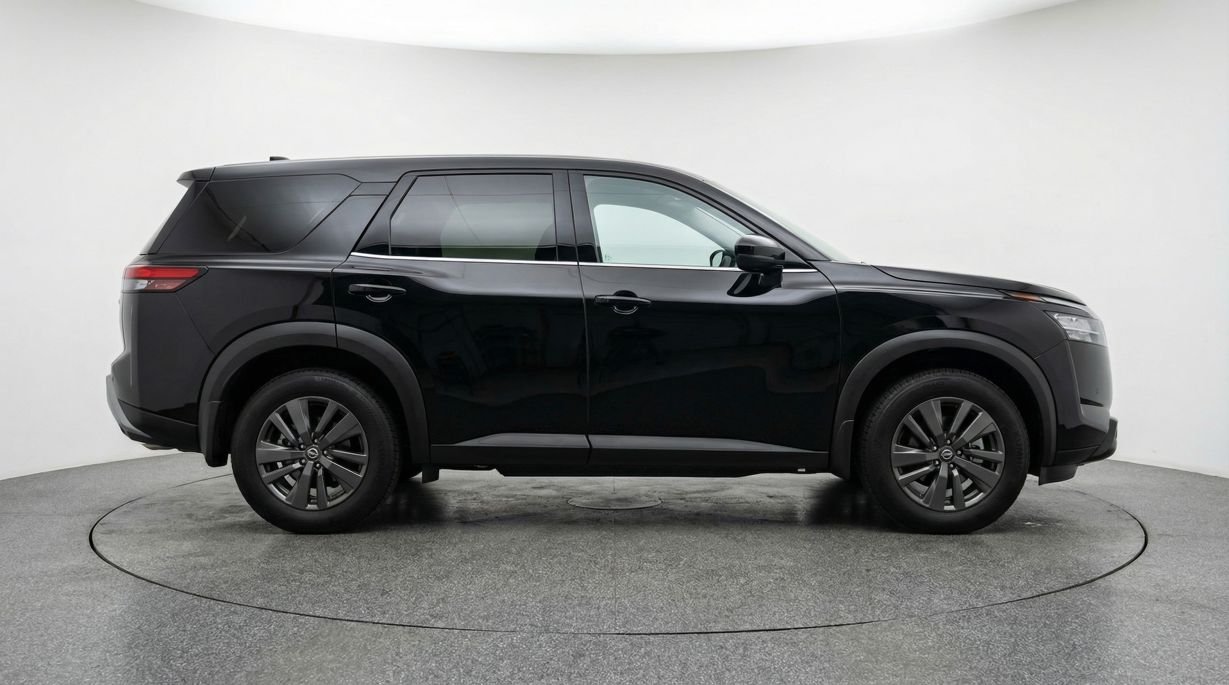 Thumbnail: 2025 Nissan Pathfinder - 8