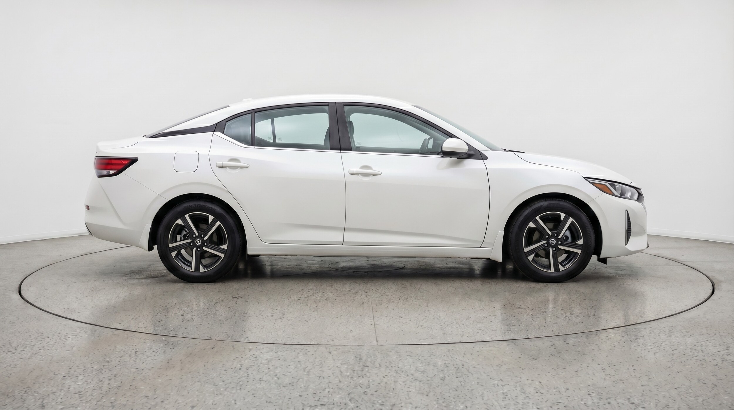 Thumbnail: 2025 Nissan Sentra - 8