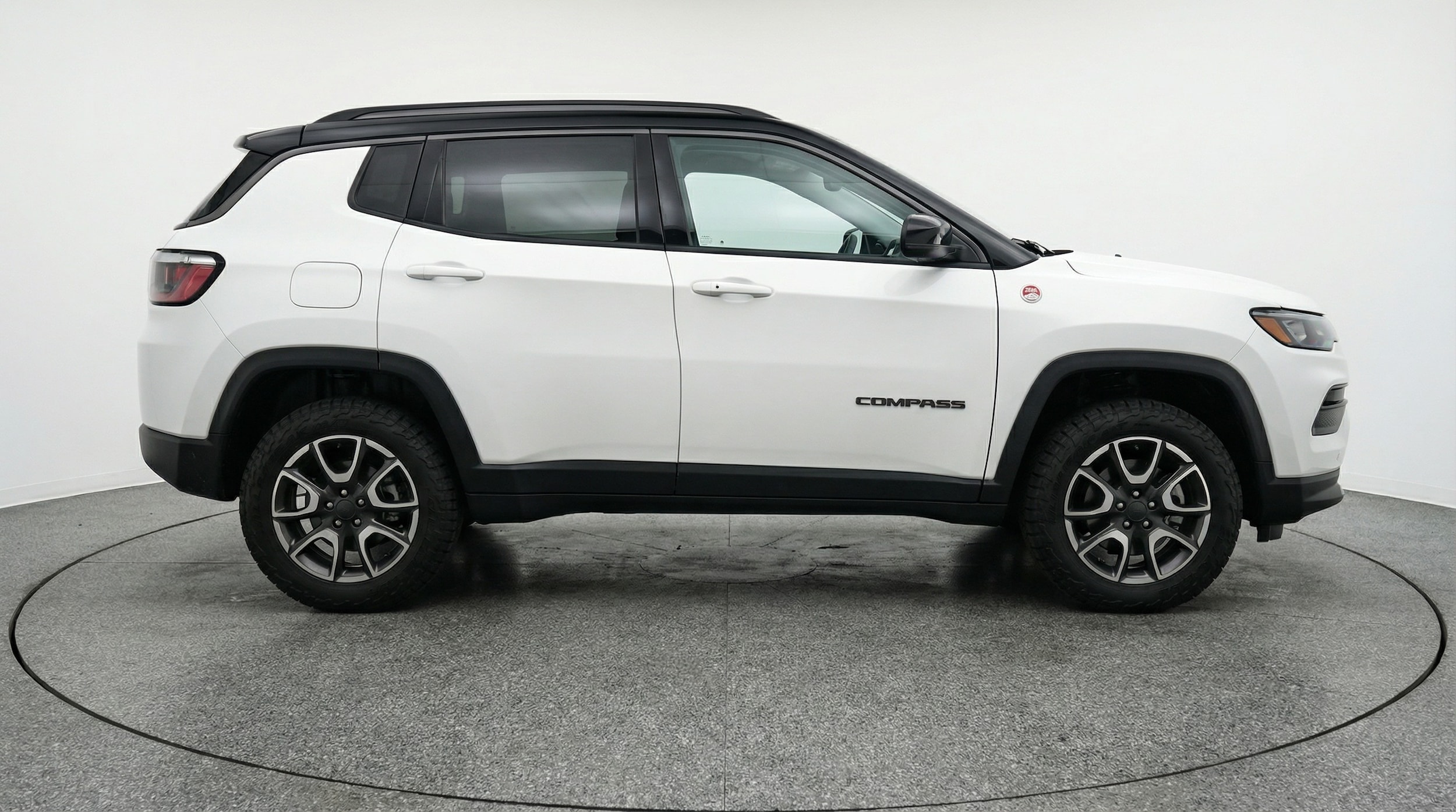 Thumbnail: 2025 Jeep Compass - 8