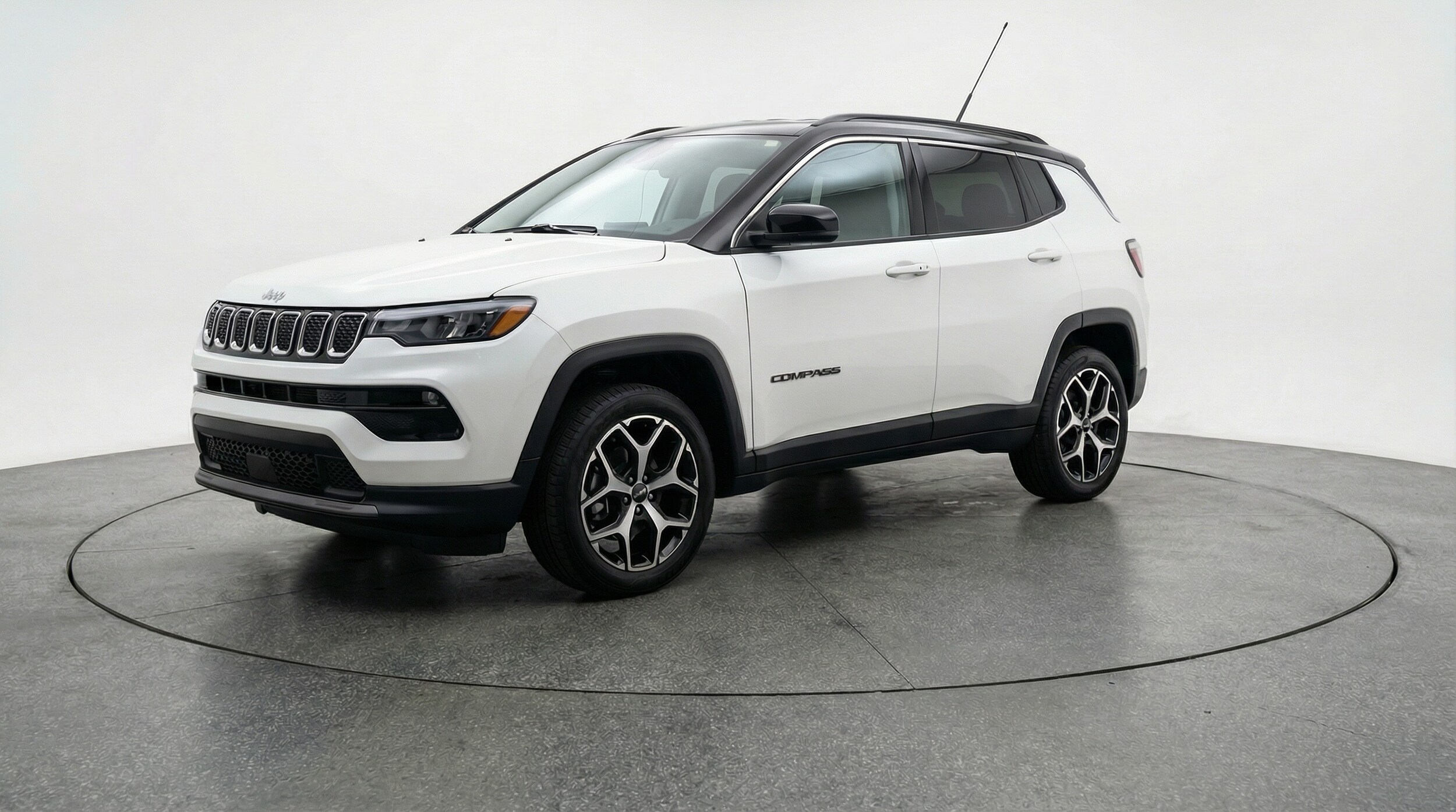 Thumbnail: 2025 Jeep Compass - 3