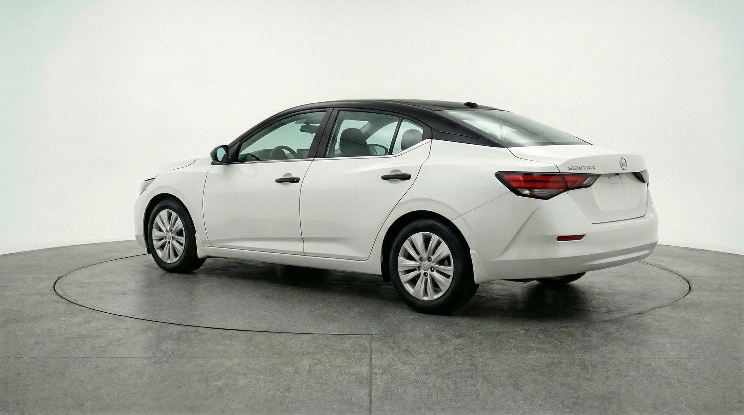 Thumbnail: 2025 Nissan Sentra - 5