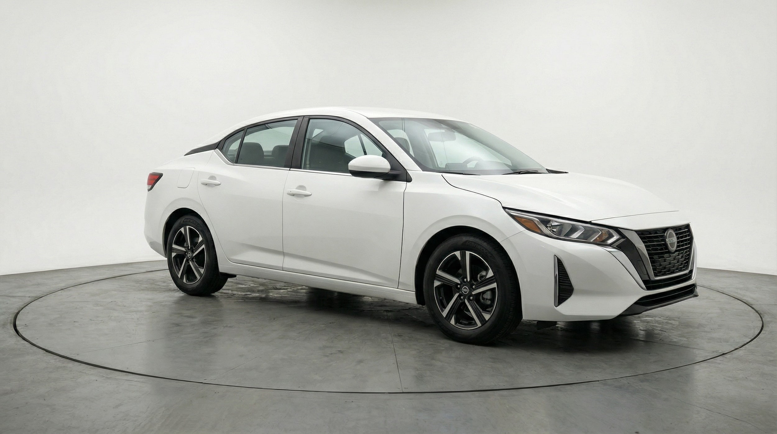 Thumbnail: 2025 Nissan Sentra - 1