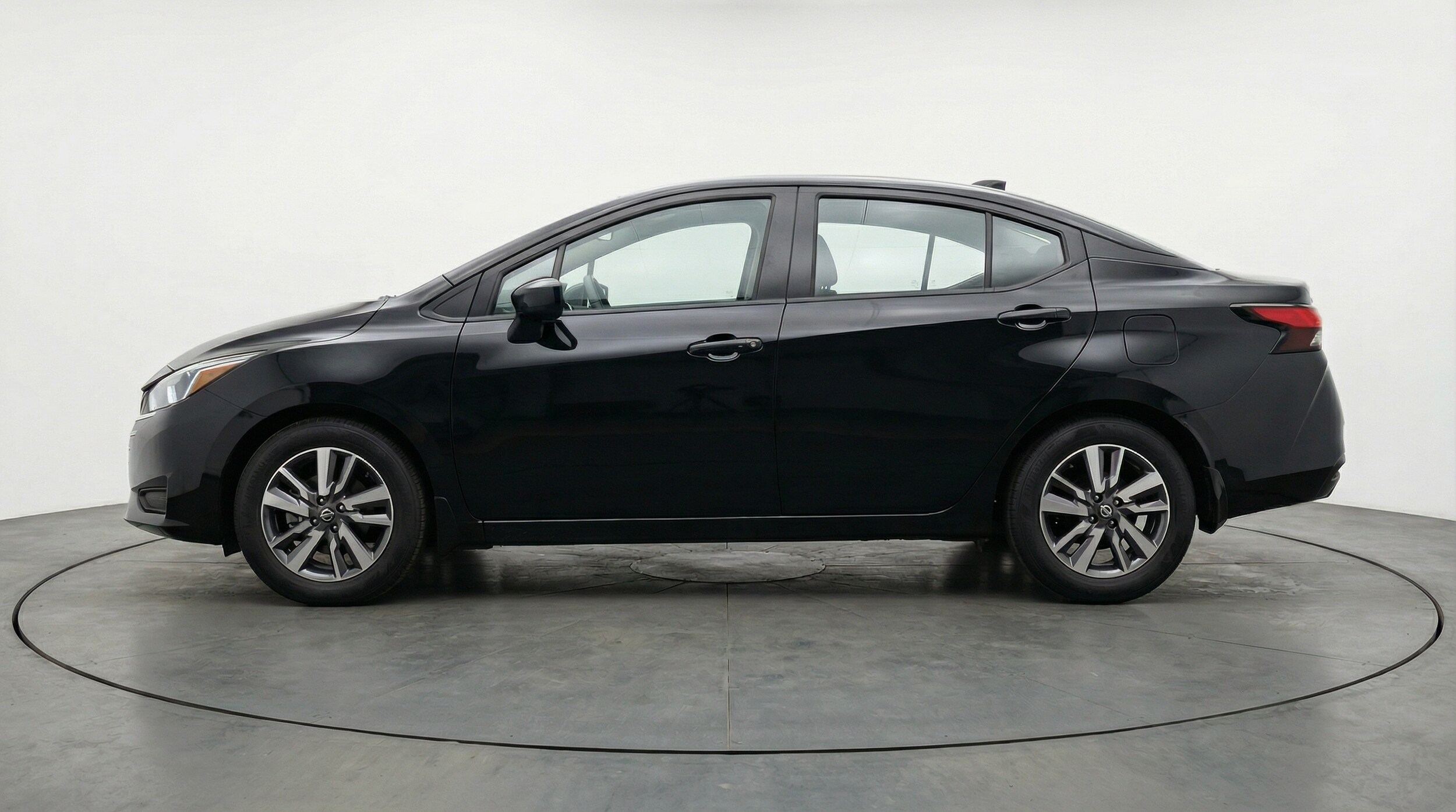 Thumbnail: 2025 Nissan Versa - 4