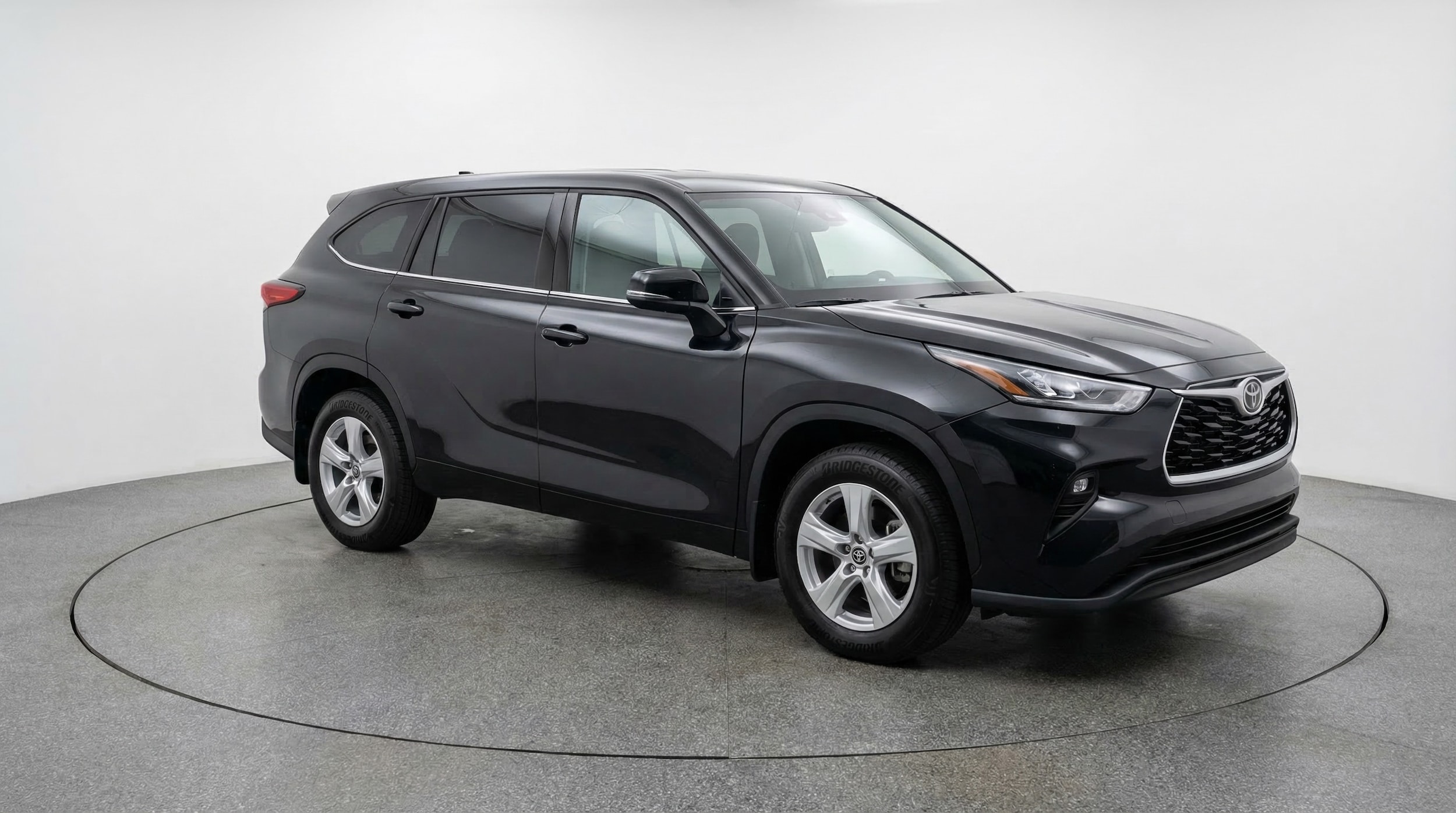 Thumbnail: 2025 Toyota Highlander - 1