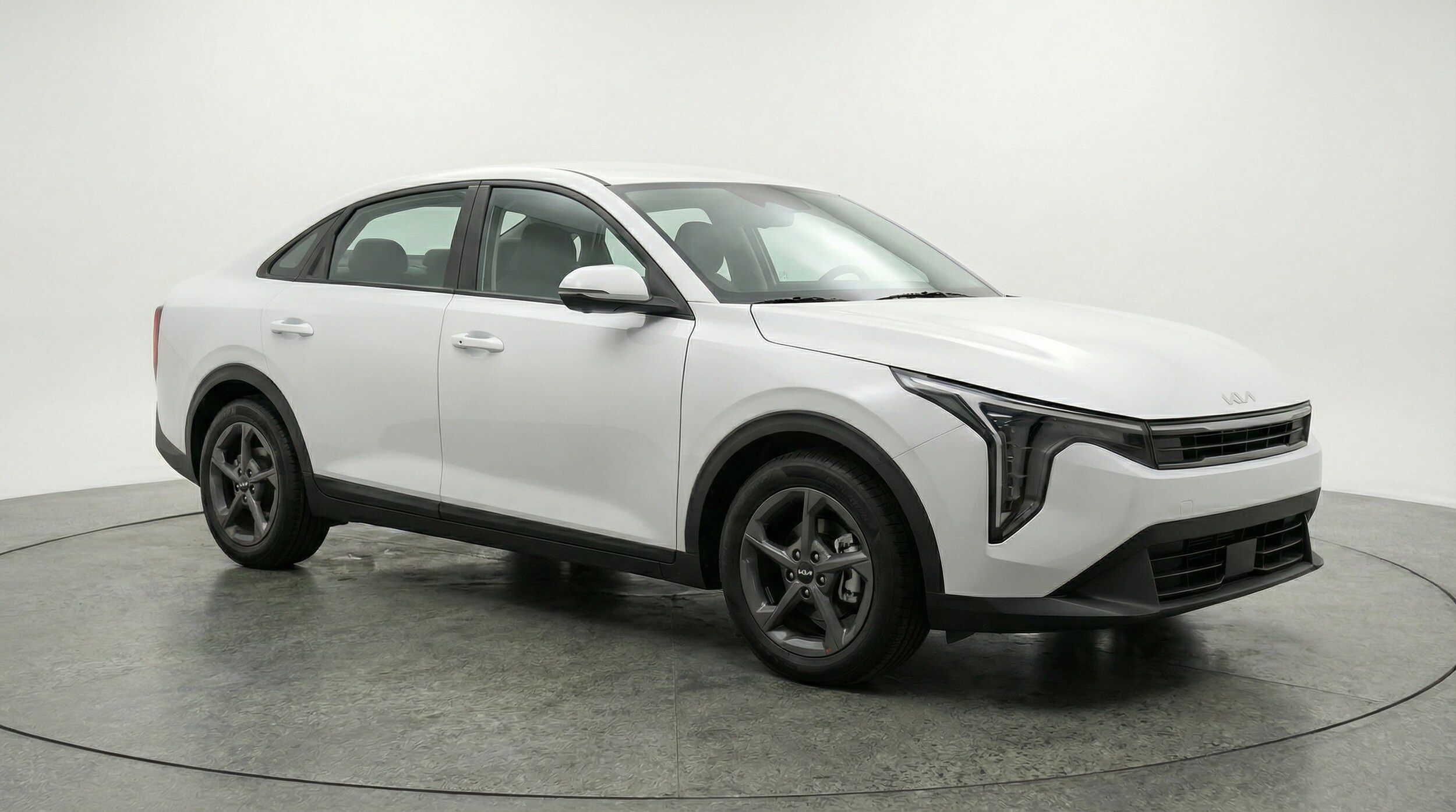 Thumbnail: 2025 Kia K4 - 1