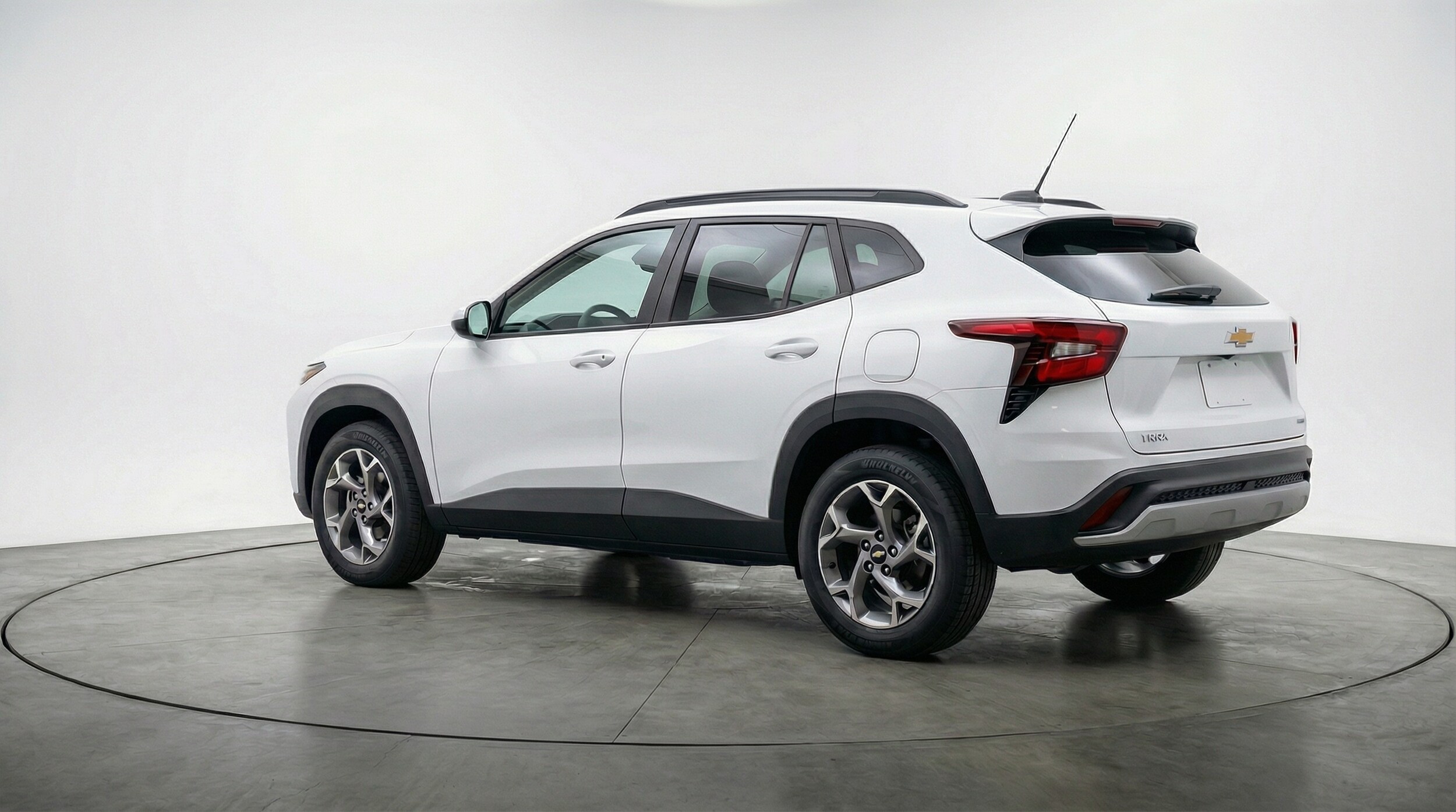 Thumbnail: 2025 Chevrolet Trax - 5