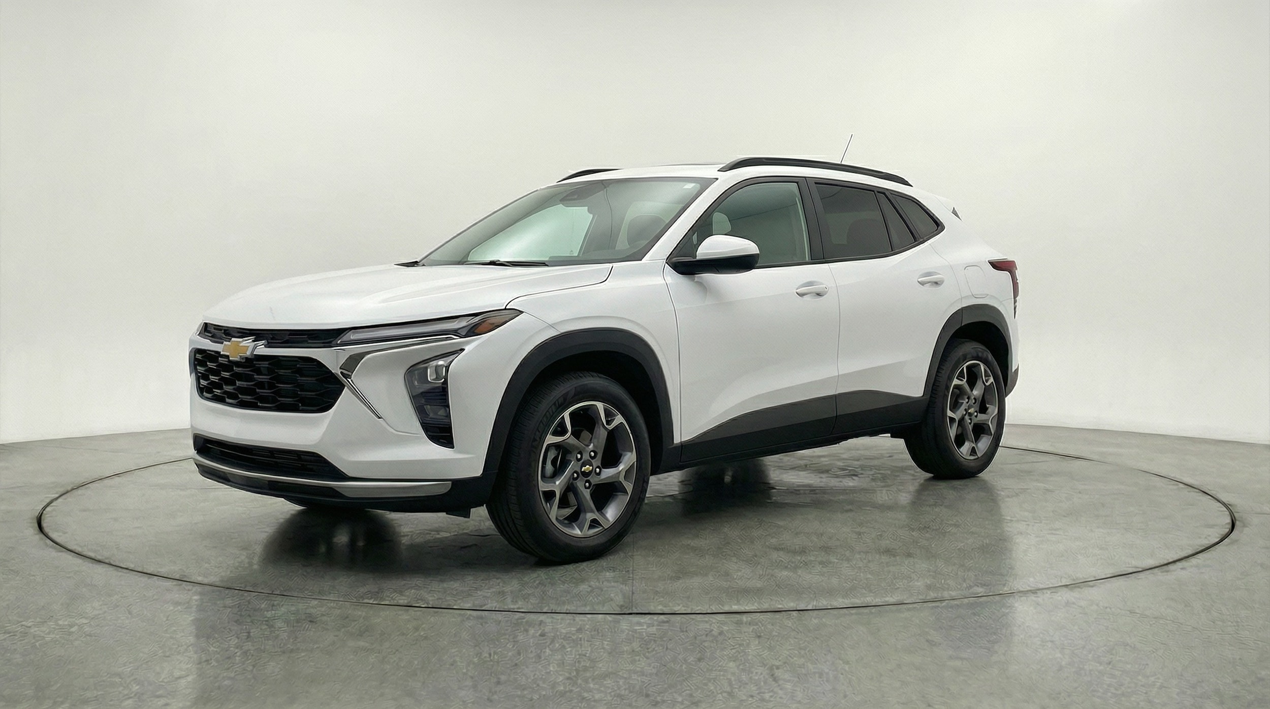 Thumbnail: 2025 Chevrolet Trax - 3