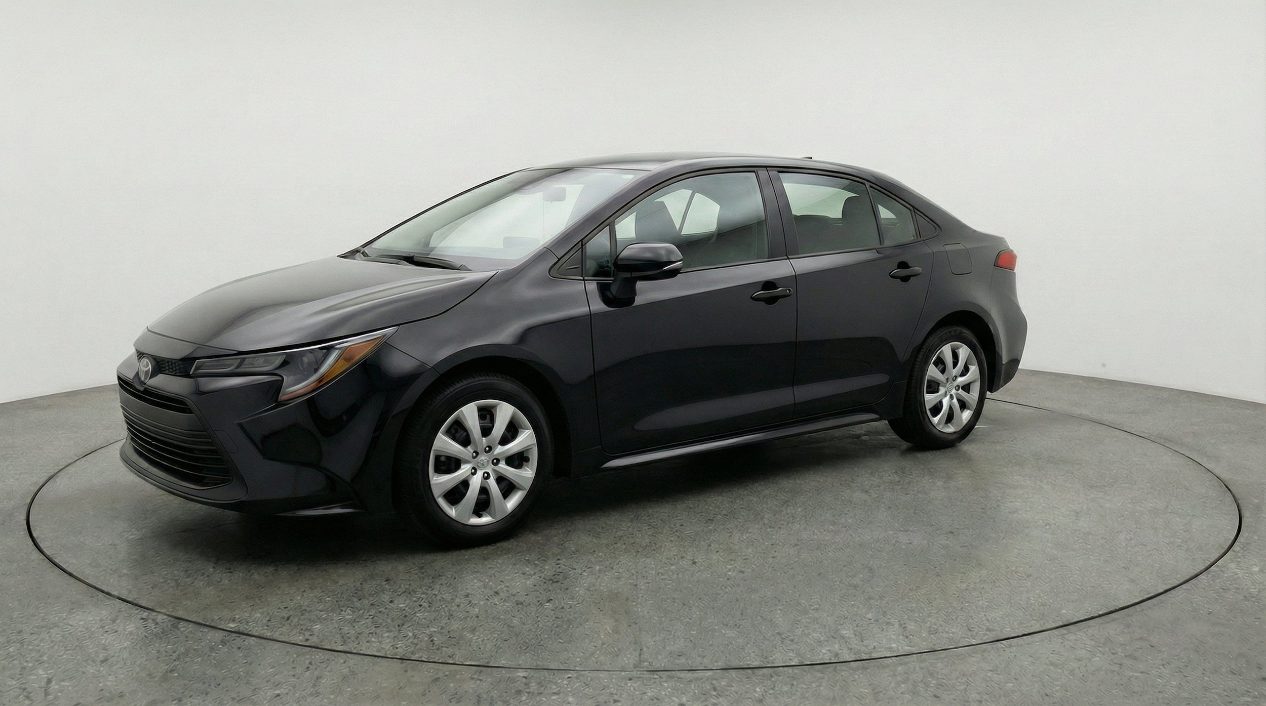 Thumbnail: 2025 Toyota Corolla - 3