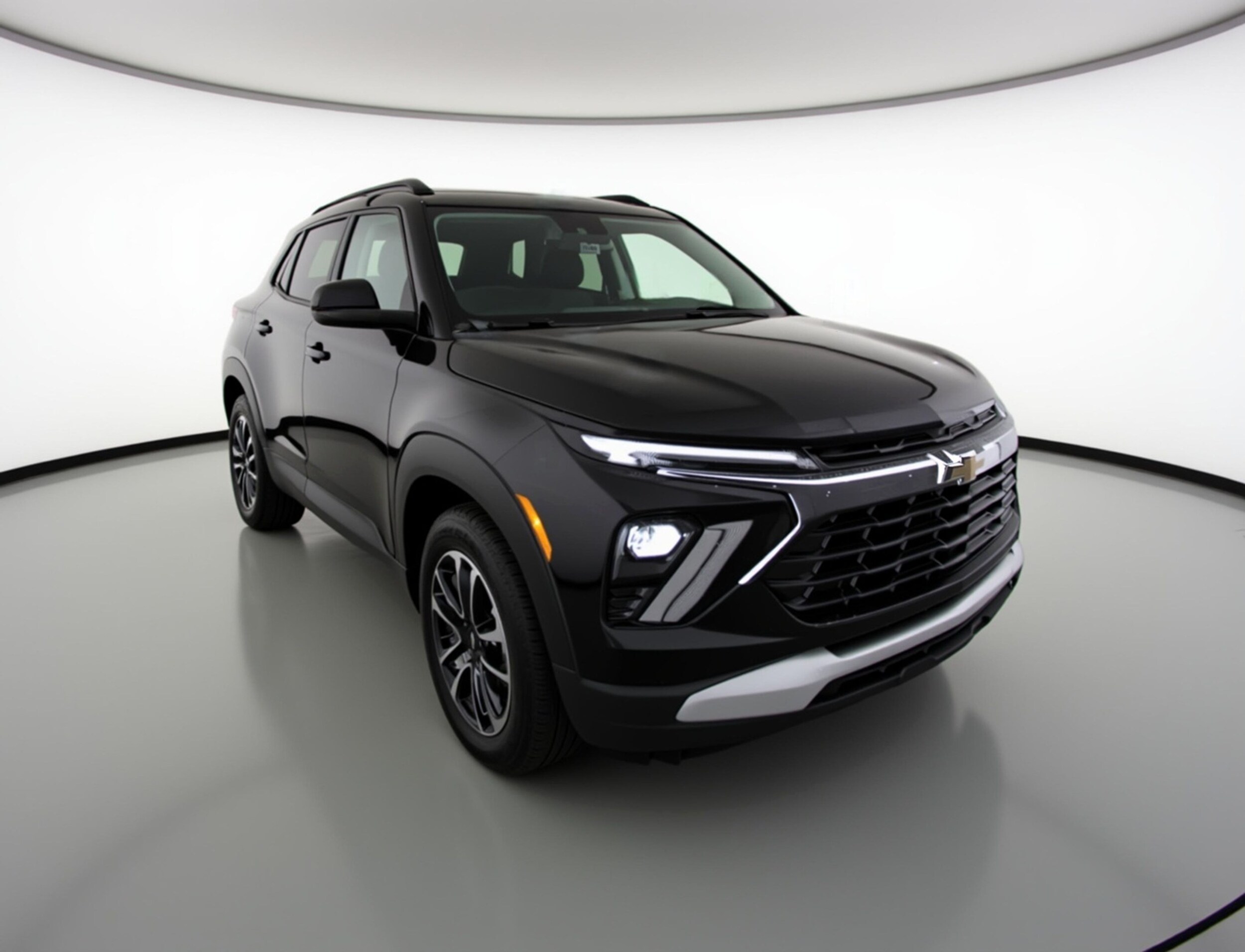 Thumbnail: 2025 Chevrolet TrailBlazer - 1