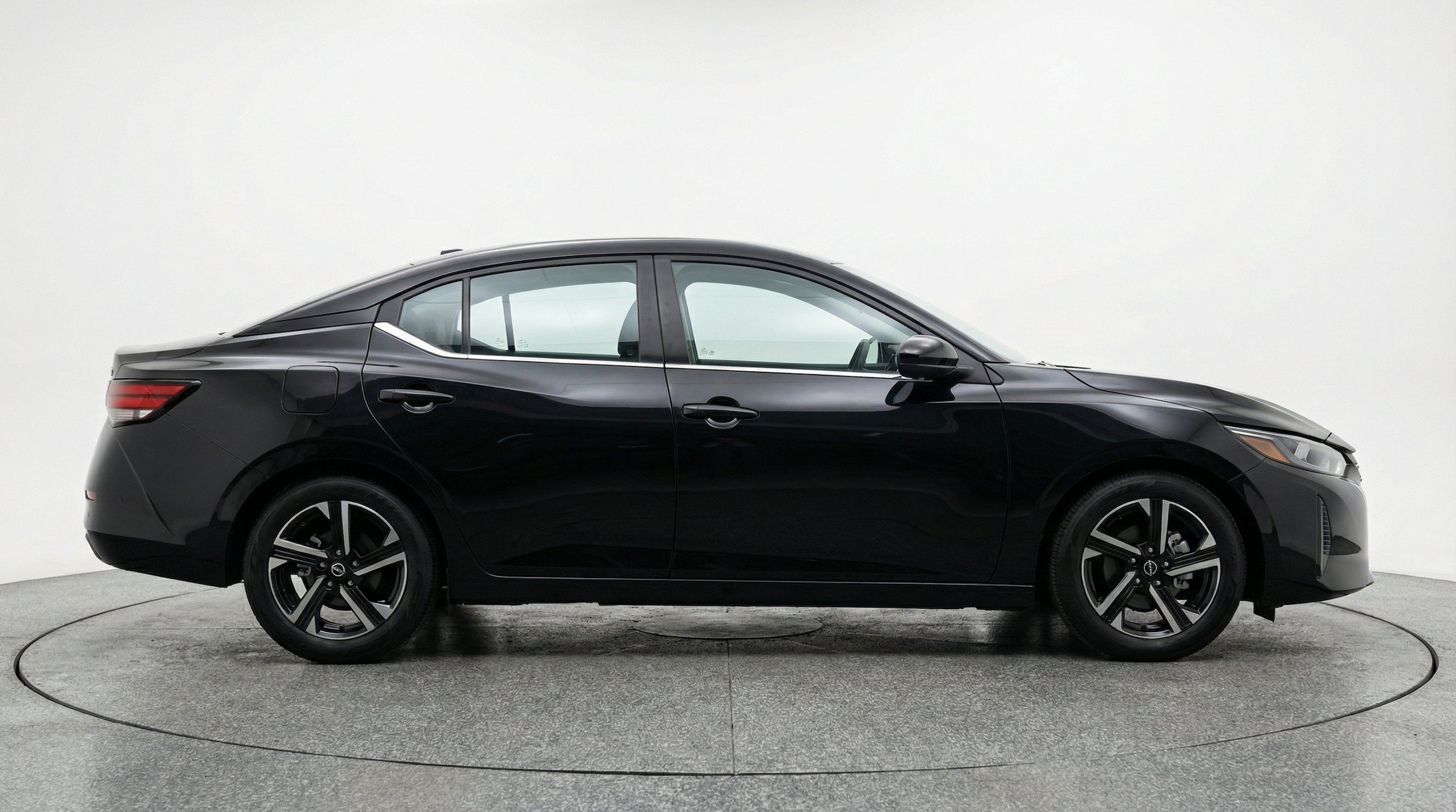 Thumbnail: 2025 Nissan Sentra - 11