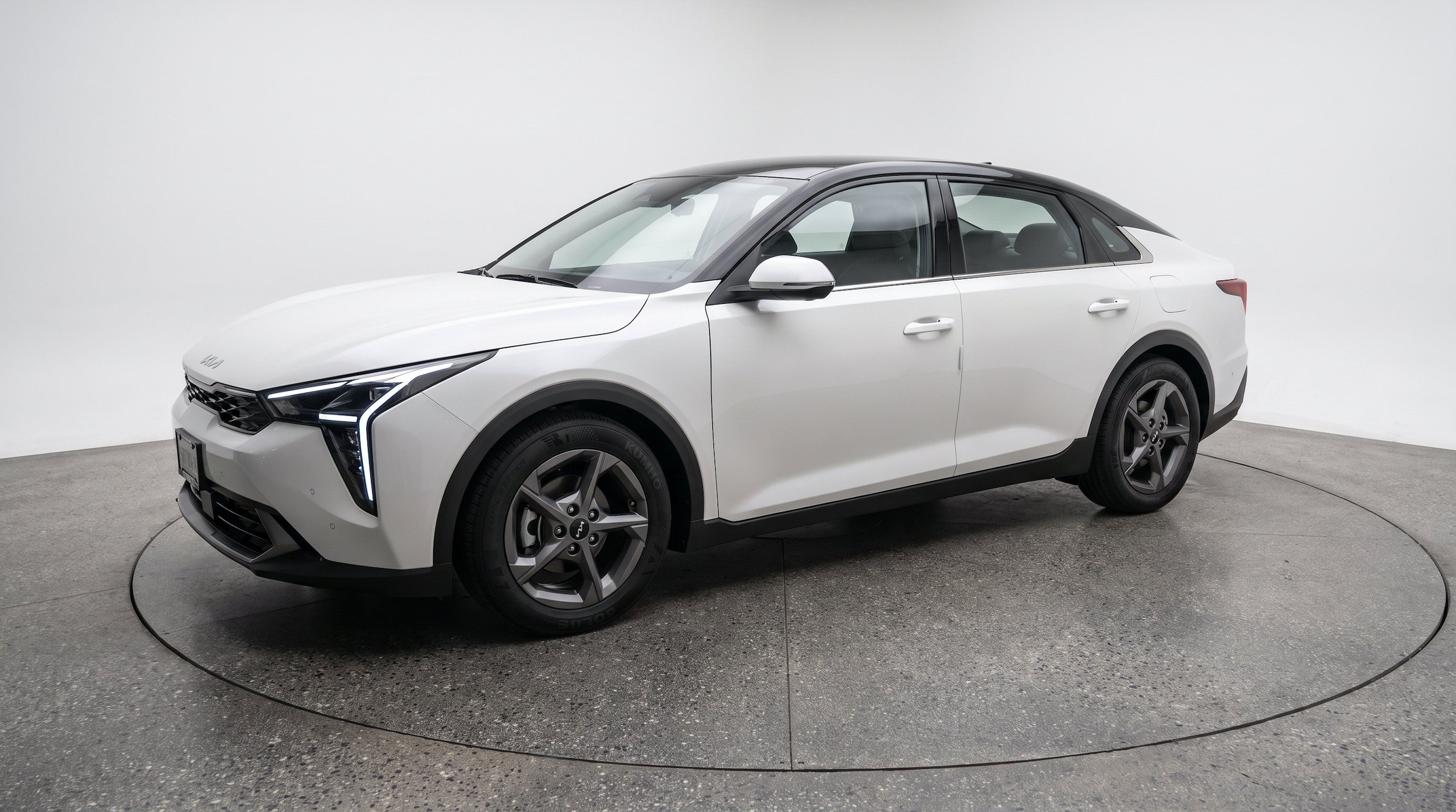 Thumbnail: 2026 Kia K4 - 3