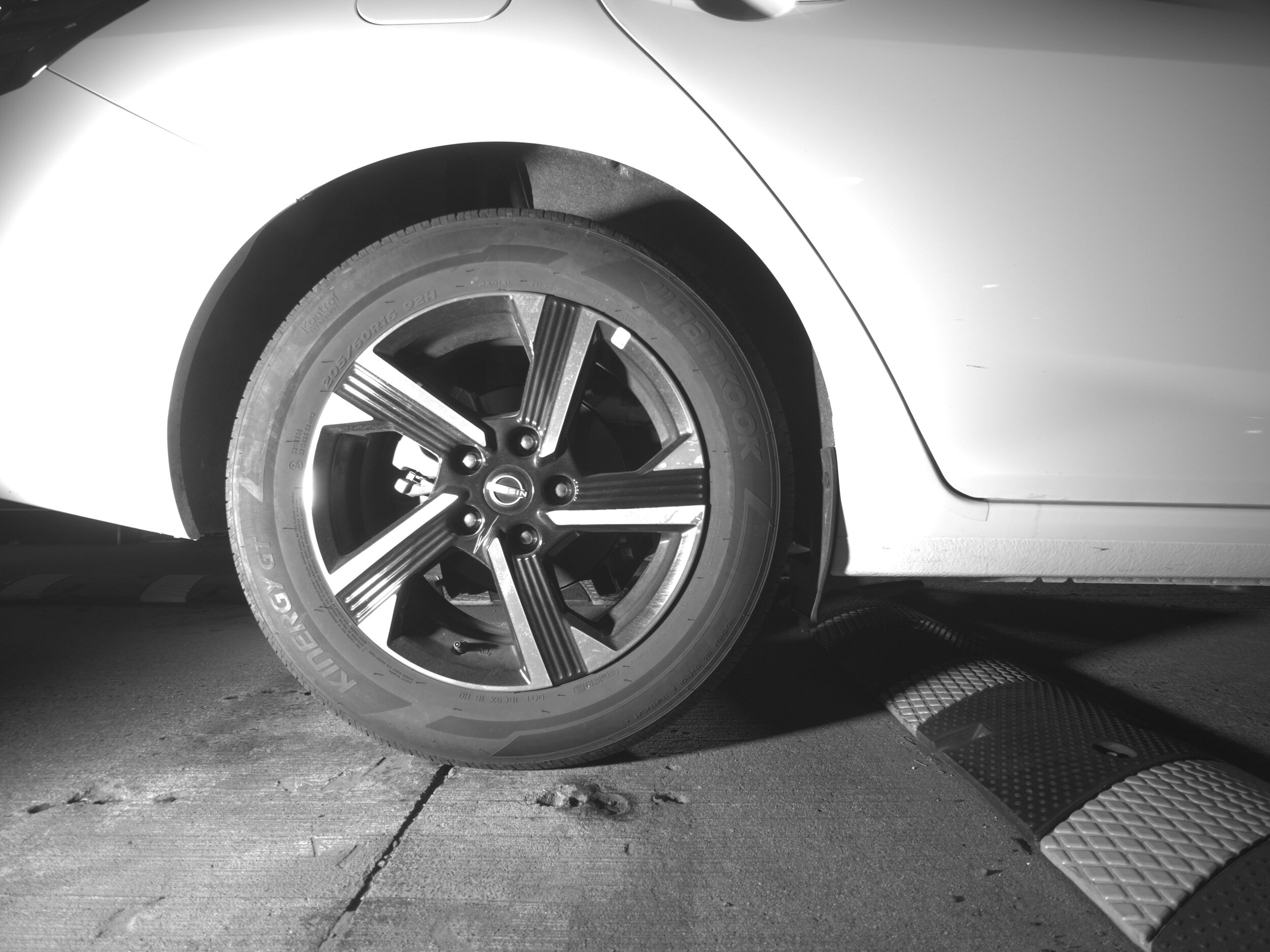 Thumbnail: 2025 Nissan Sentra - 12