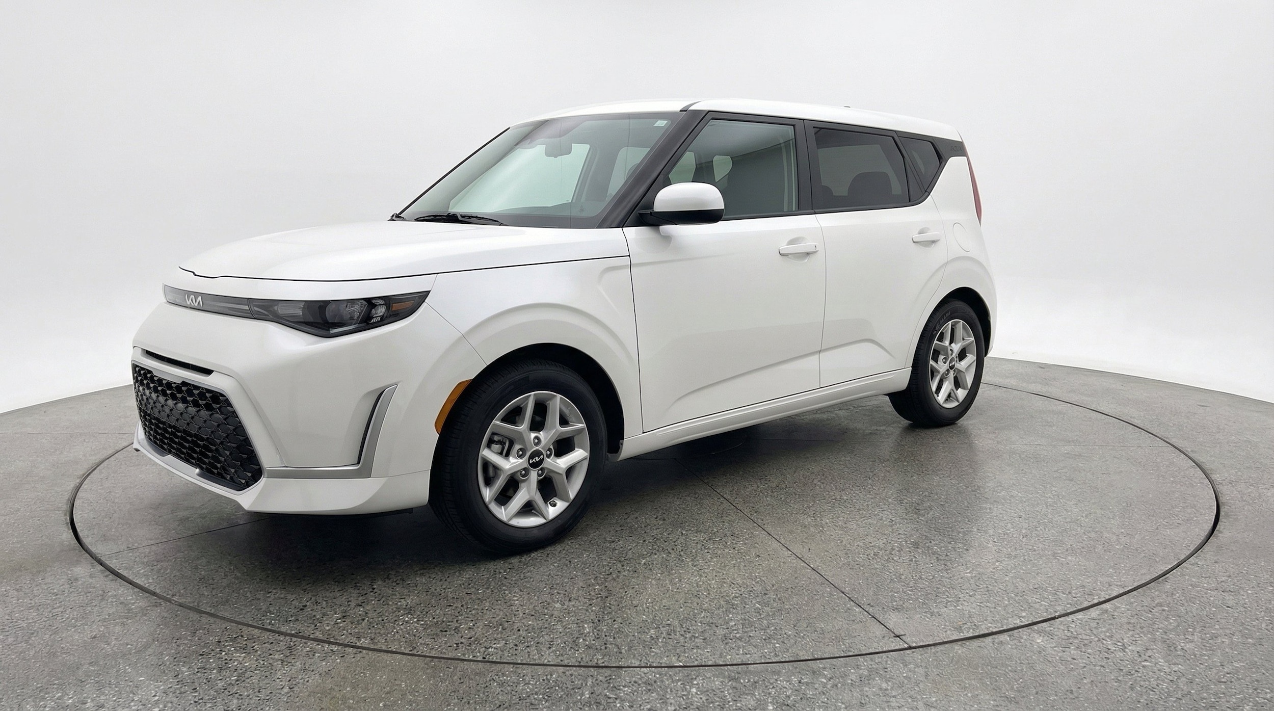 Thumbnail: 2025 Kia Soul - 3