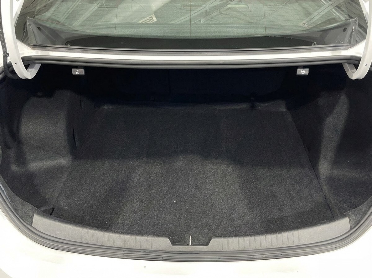 Thumbnail: 2024 Chevrolet Malibu - 20