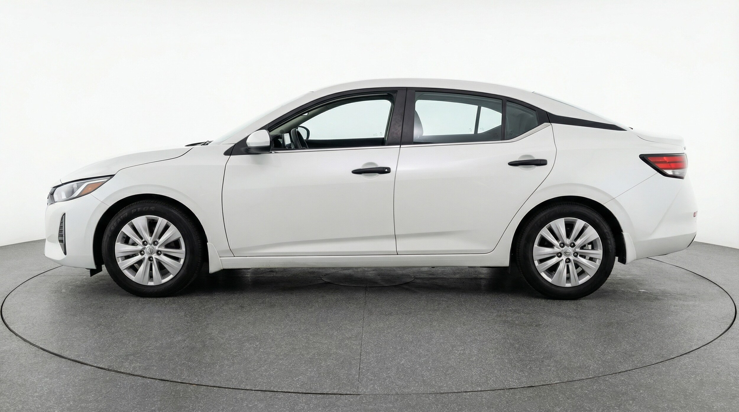 Thumbnail: 2025 Nissan Sentra - 4