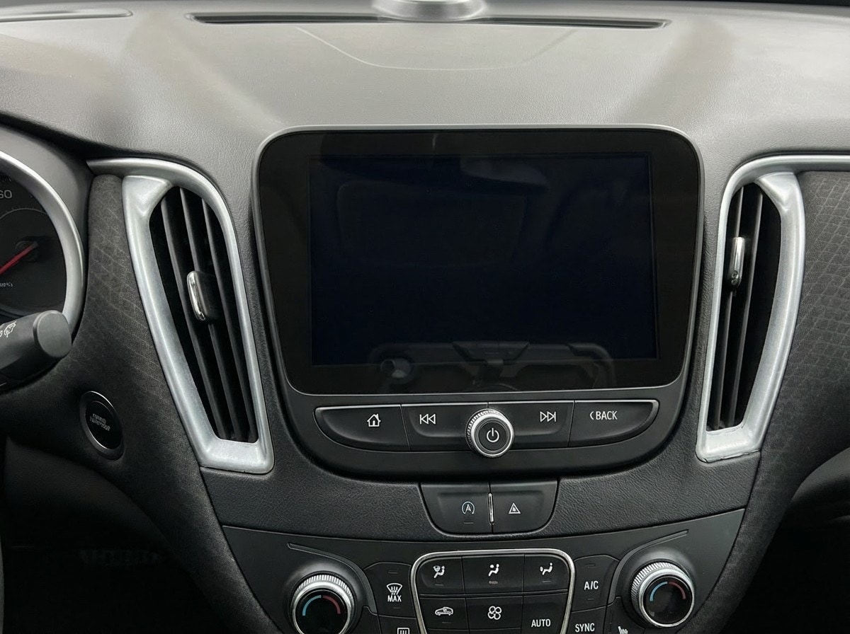 Thumbnail: 2024 Chevrolet Malibu - 14