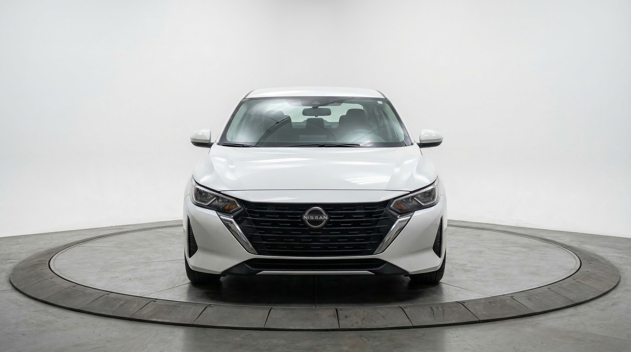 Thumbnail: 2025 Nissan Sentra - 2