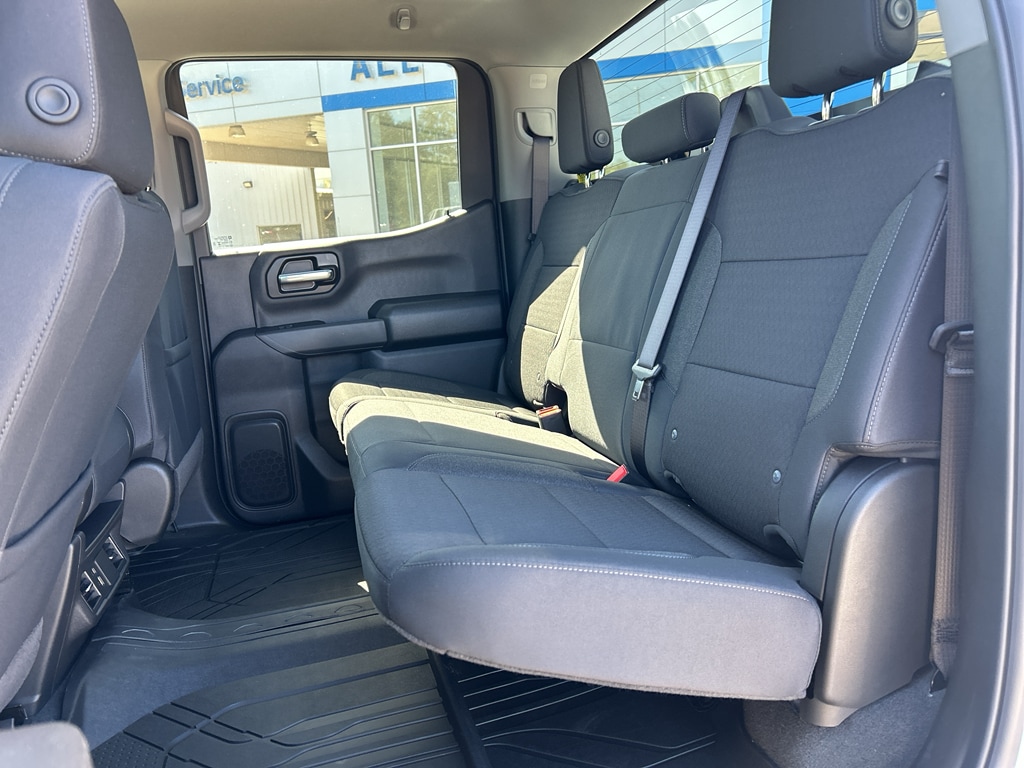 2026 Chevrolet Silverado 1500 Custom - Photo 8