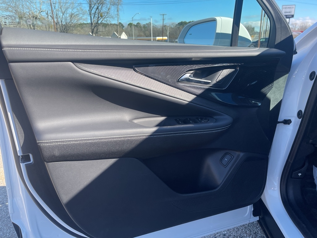 2025 Chevrolet Blazer EV LT - Photo 19