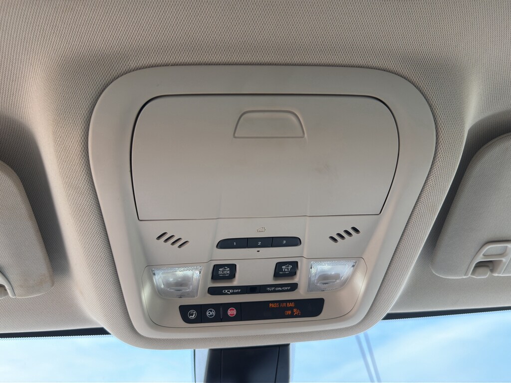 2023 GMC Acadia Denali - Photo 35
