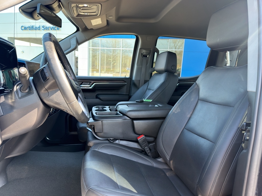 Used 2024 GMC Sierra 1500 SLT Truck