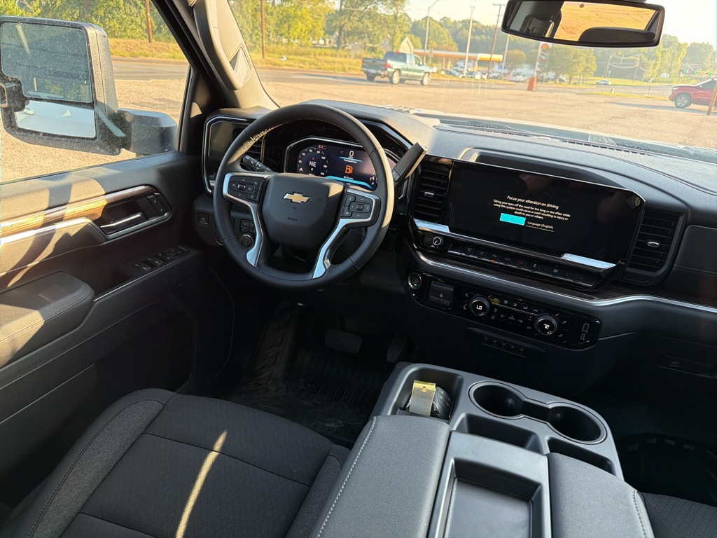 2026 Chevrolet Silverado 3500 HD LT - Photo 20