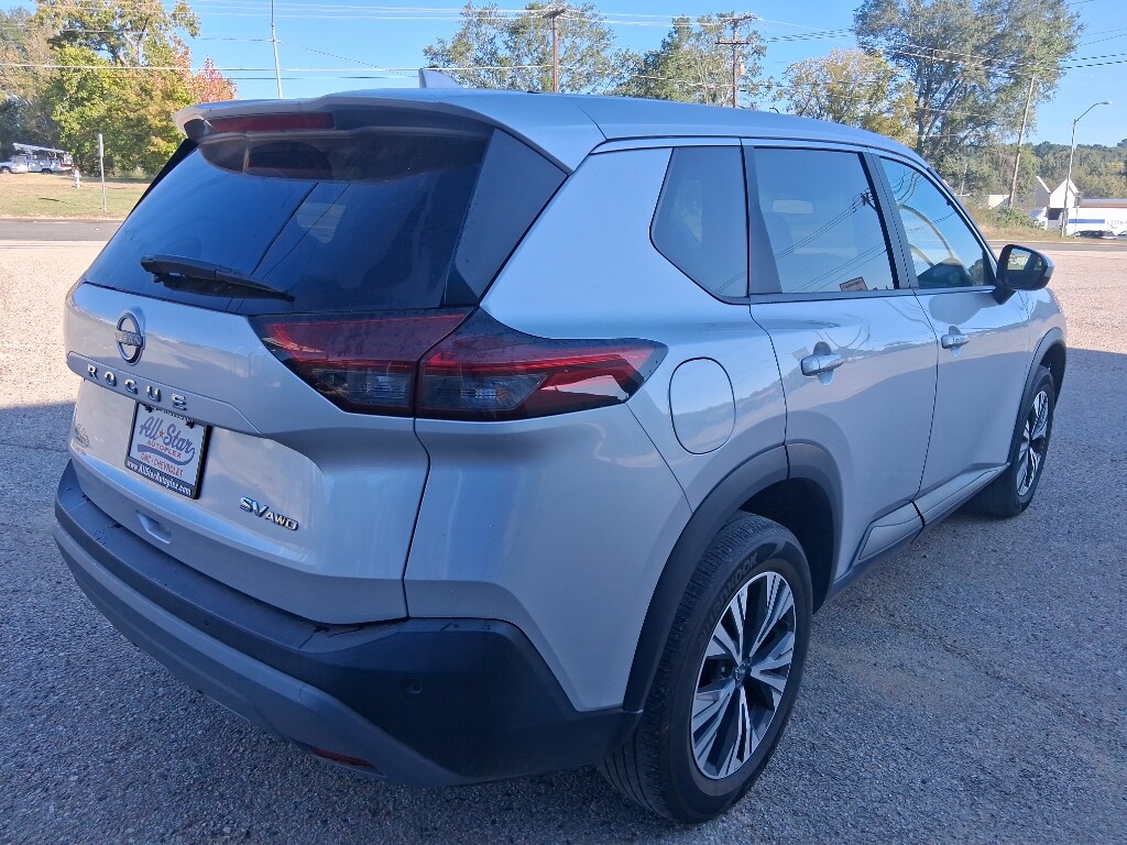 2023 Nissan Rogue SV photo 4