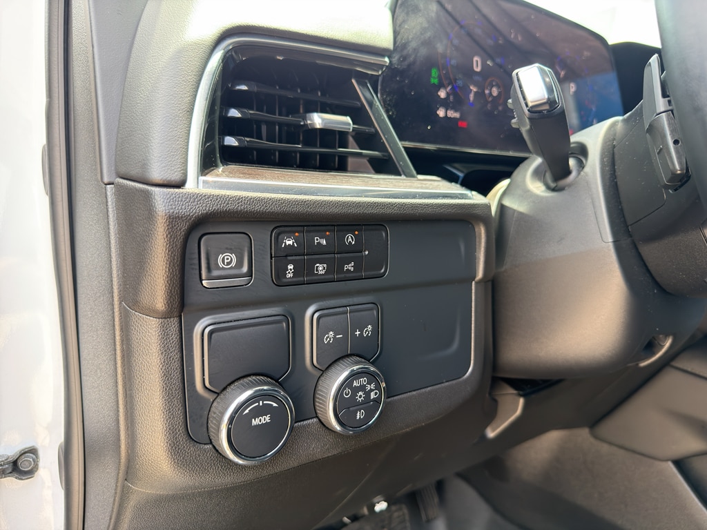 2025 Chevrolet Tahoe LT - Photo 24