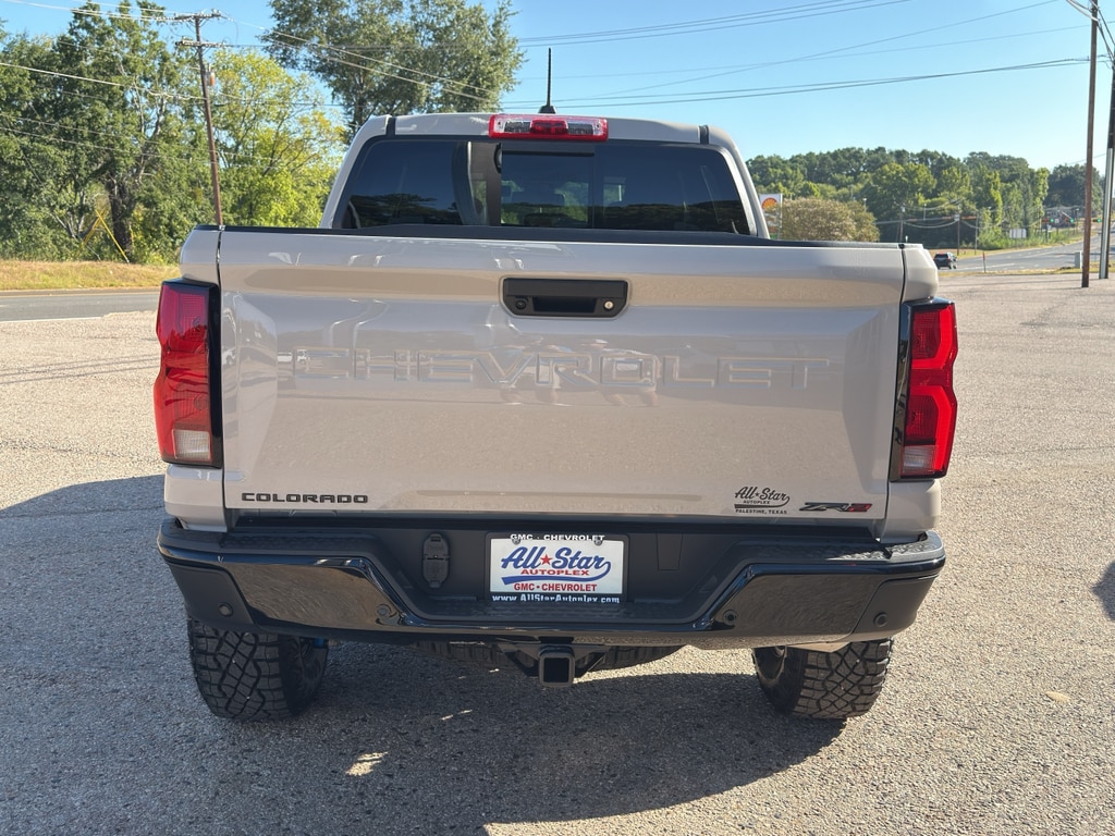 2026 Chevrolet Colorado ZR2 - Photo 9