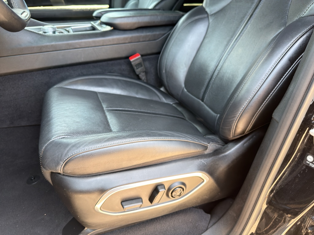 2024 Jeep Wagoneer L Series II - Photo 24