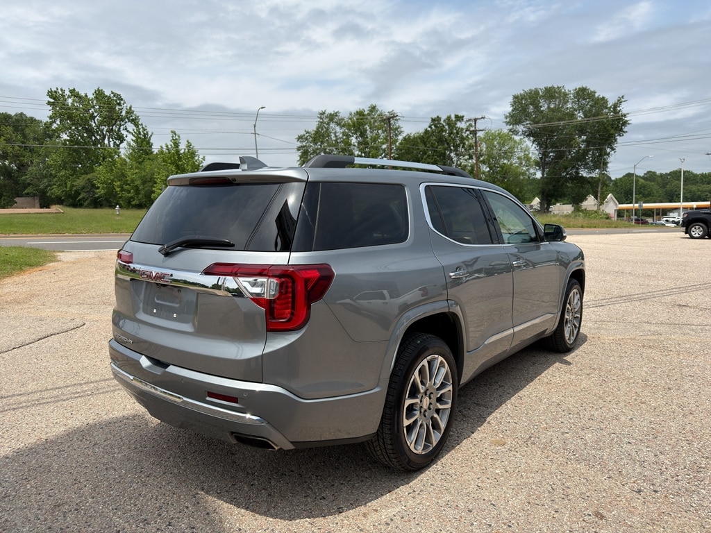 2023 GMC Acadia Denali - Photo 12