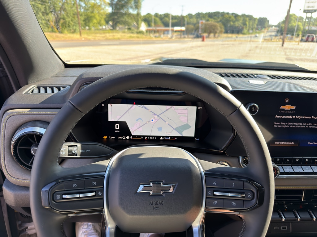 2026 Chevrolet Colorado ZR2 - Photo 28
